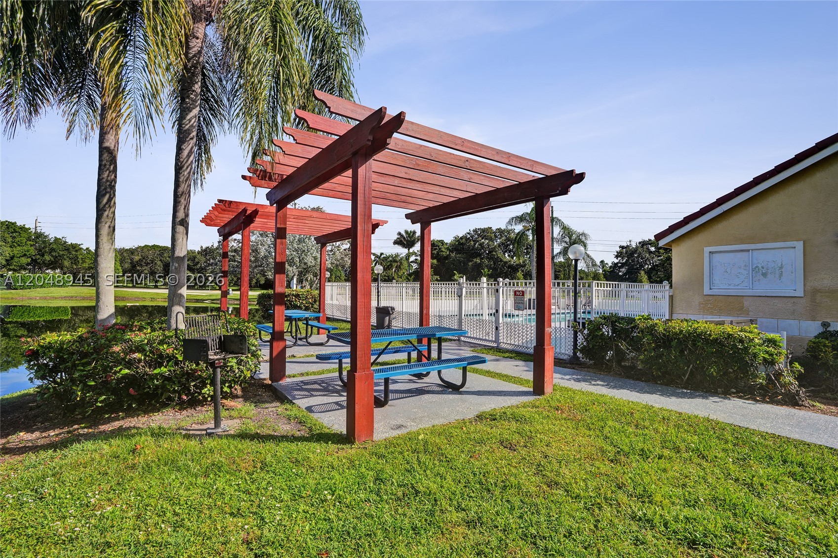 main property photo 47