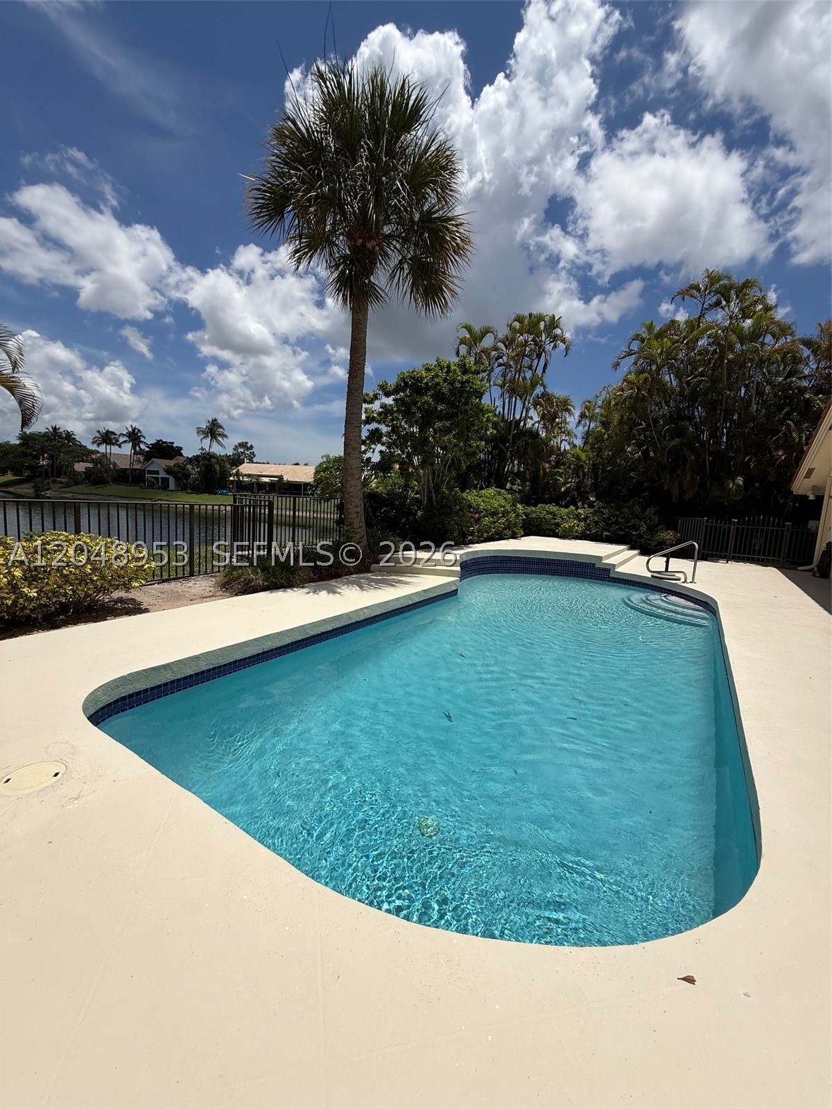 main property photo 53