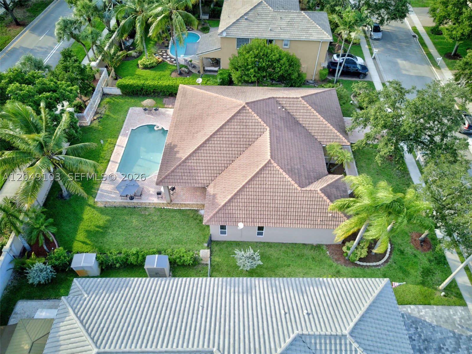 main property photo 38