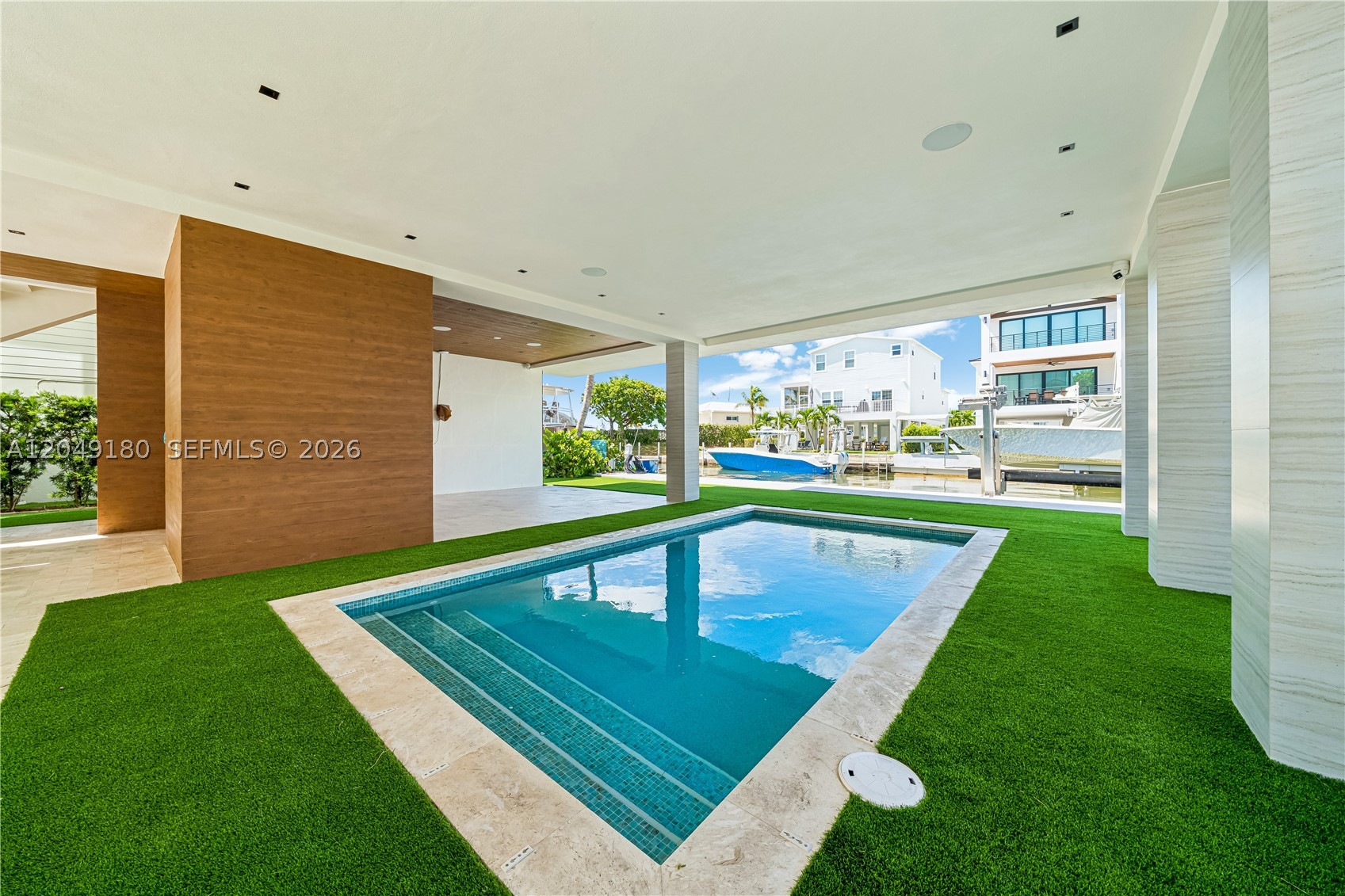 main property photo 73