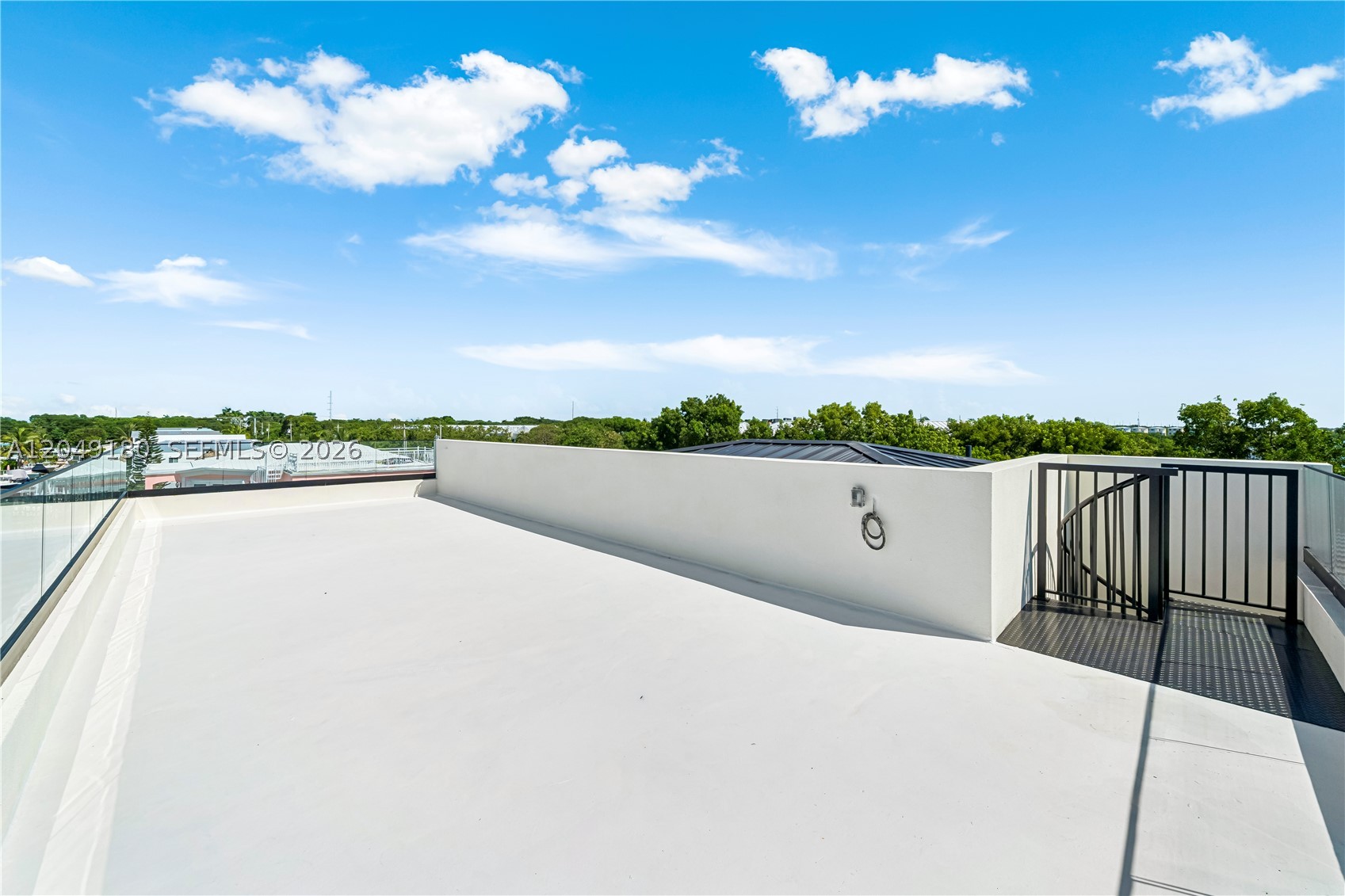 main property photo 76