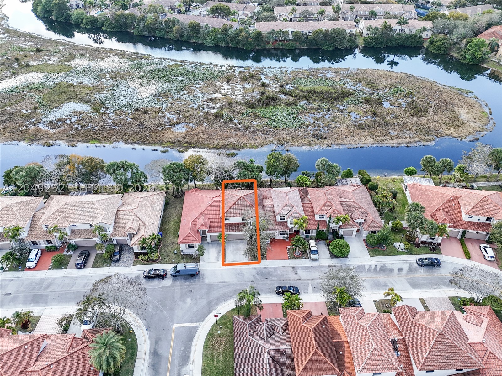 main property photo 37
