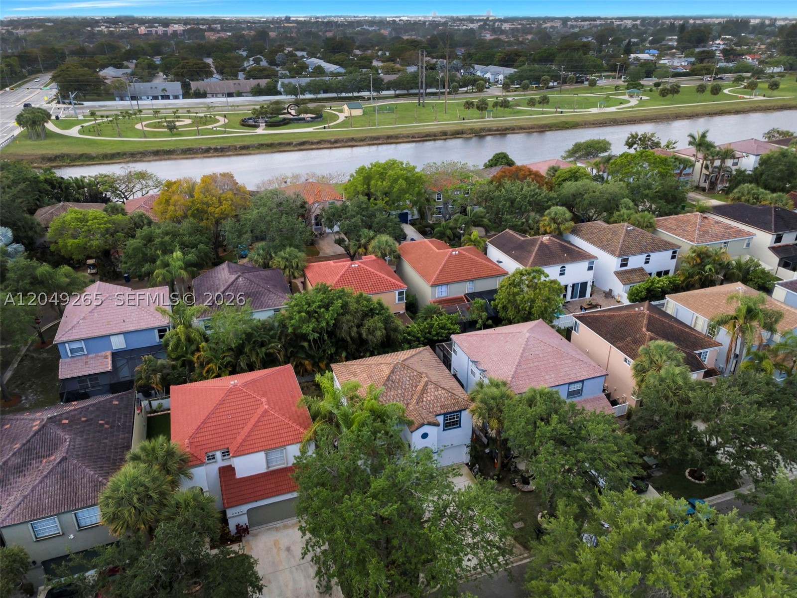main property photo 37