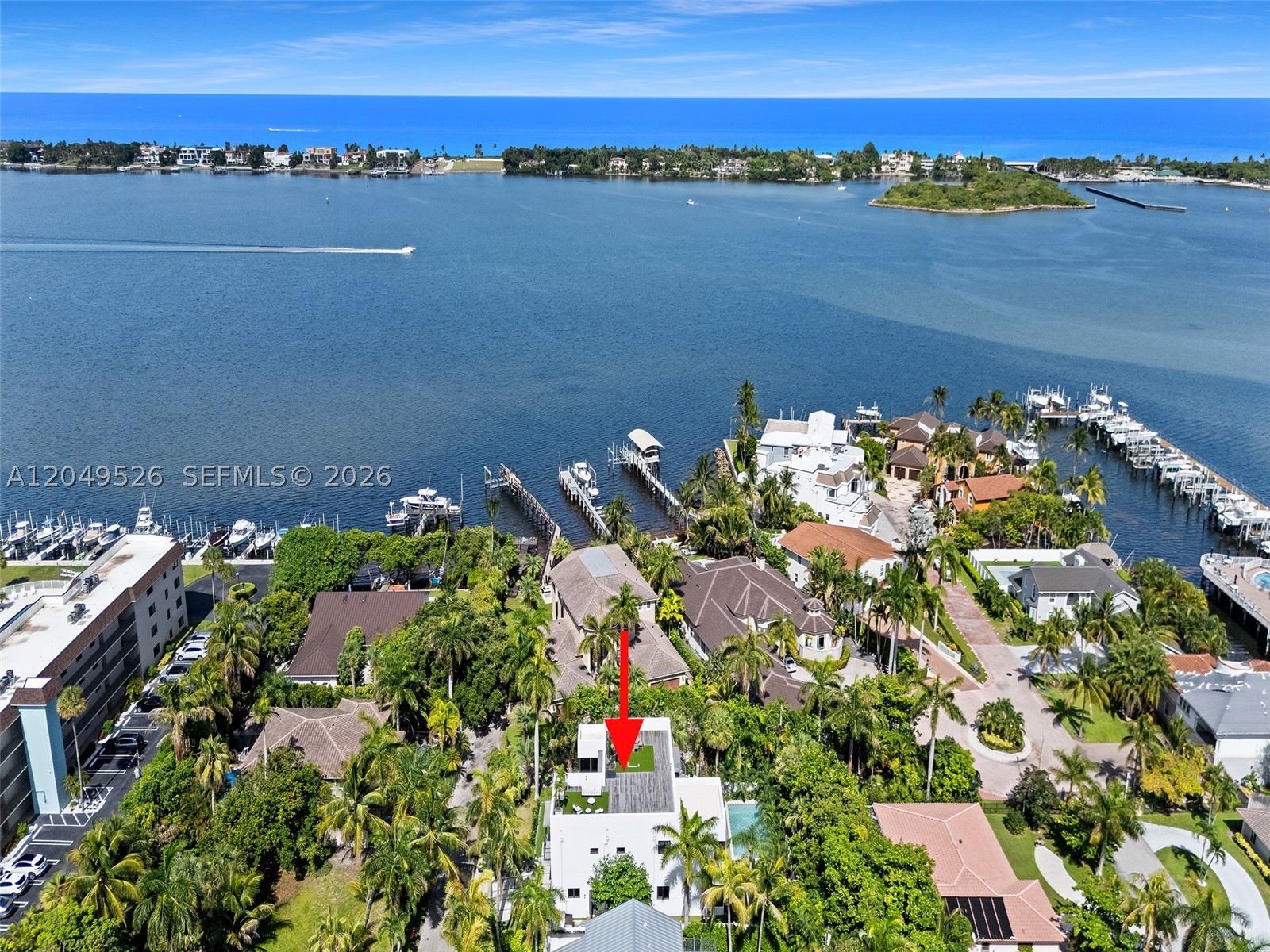 main property photo 43