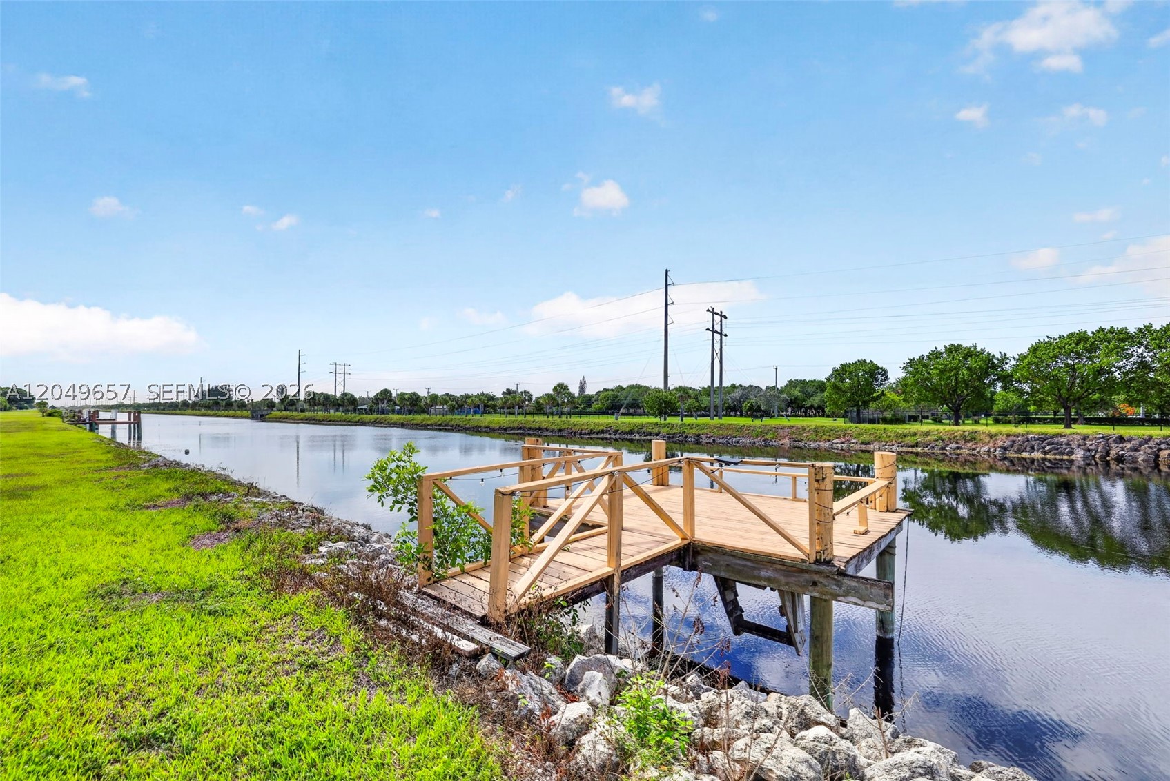 main property photo 36