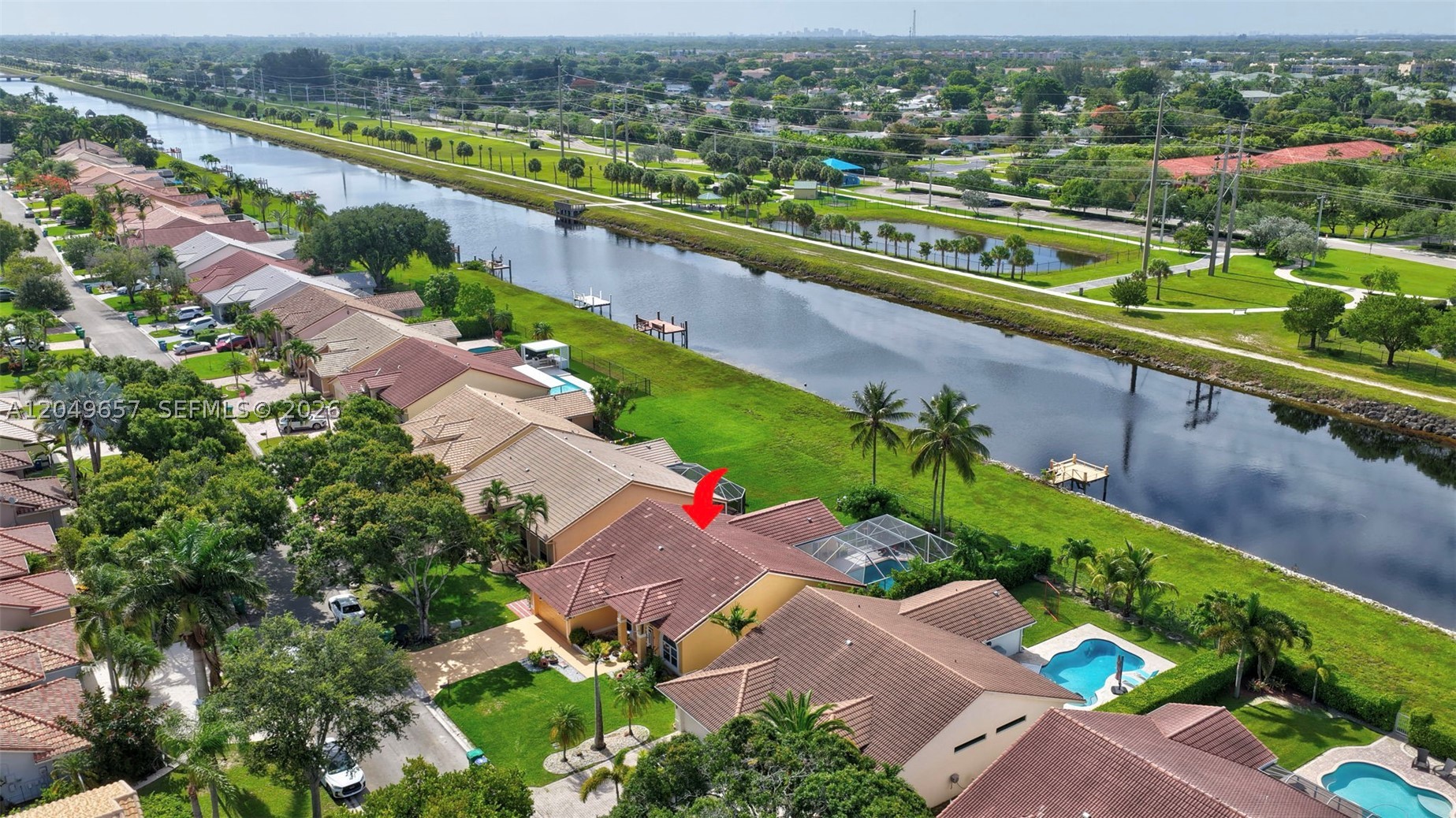 main property photo 39