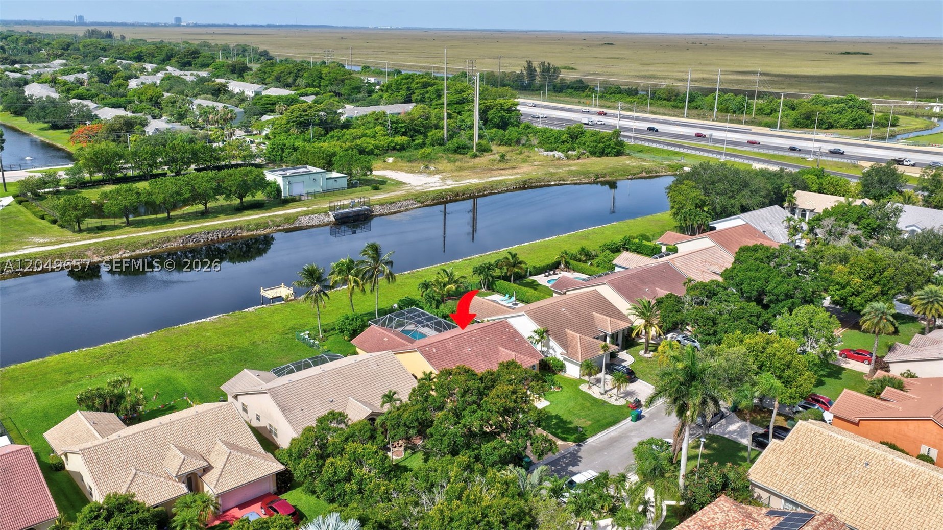 main property photo 6