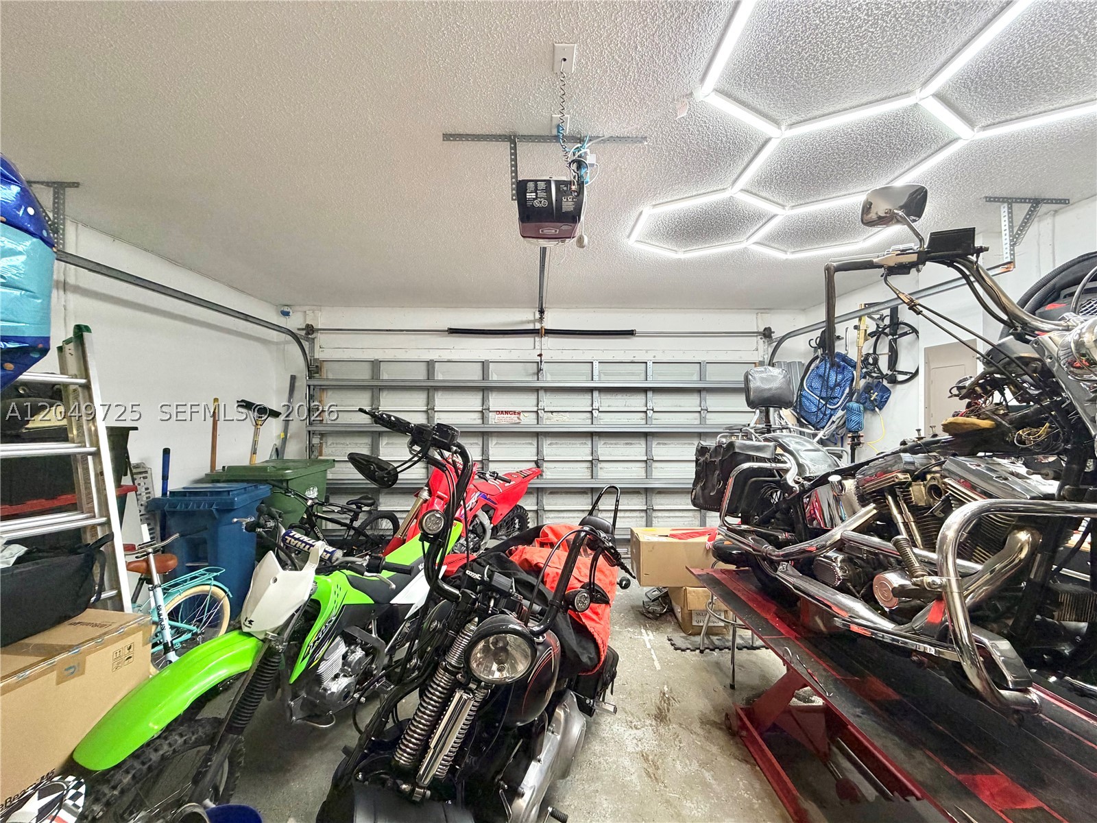 main property photo 39