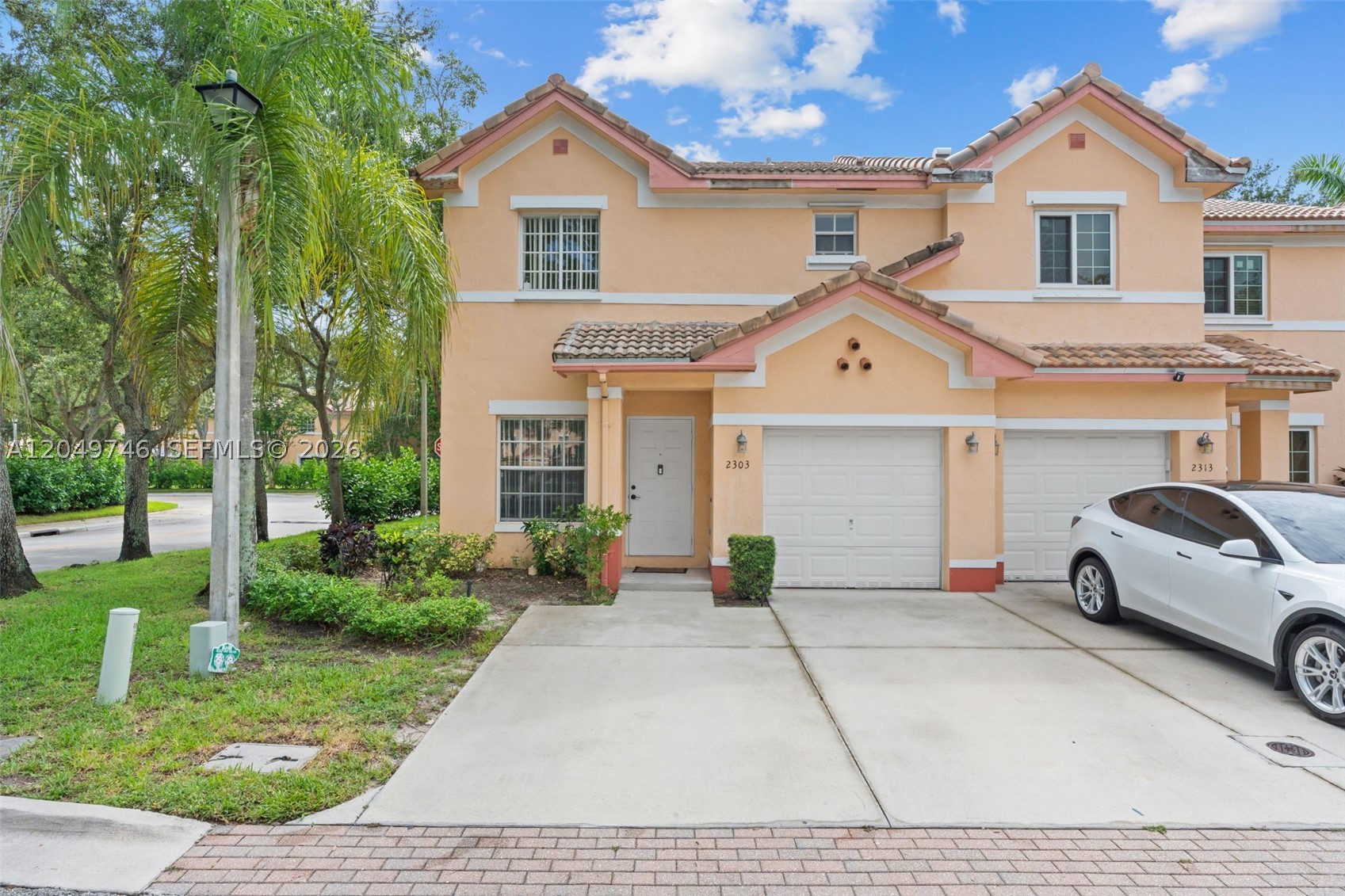main property photo 26
