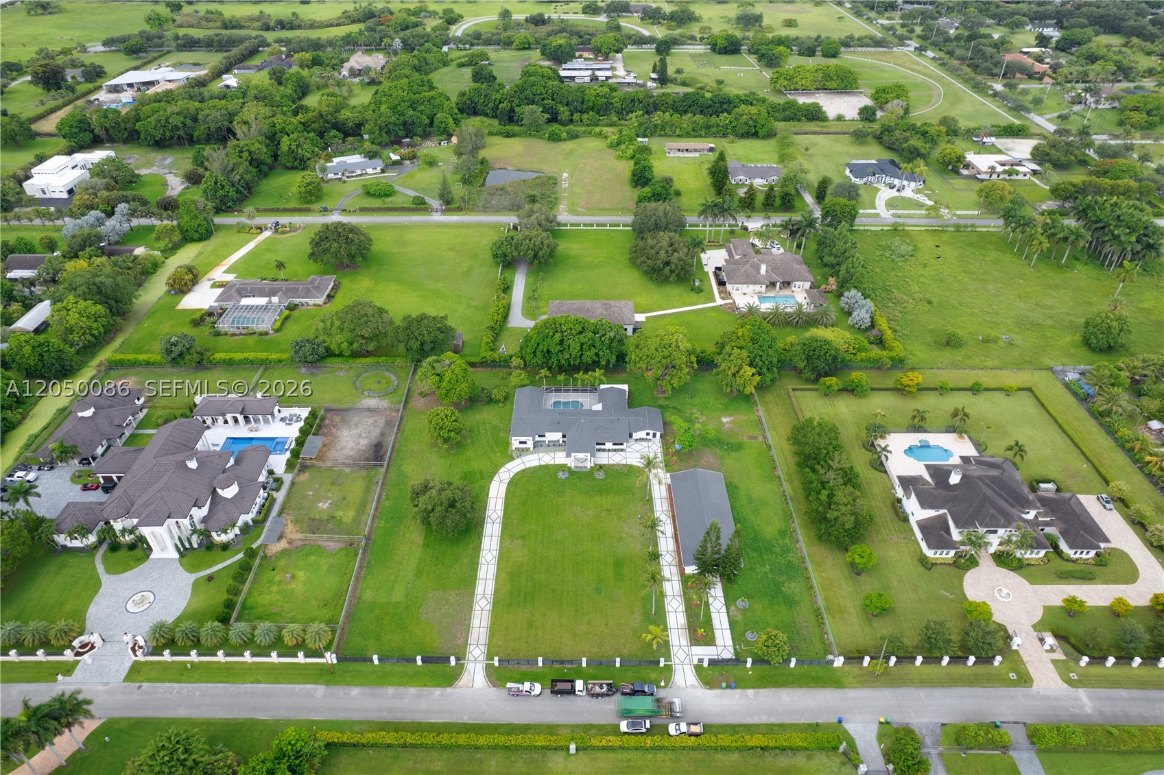 main property photo 88