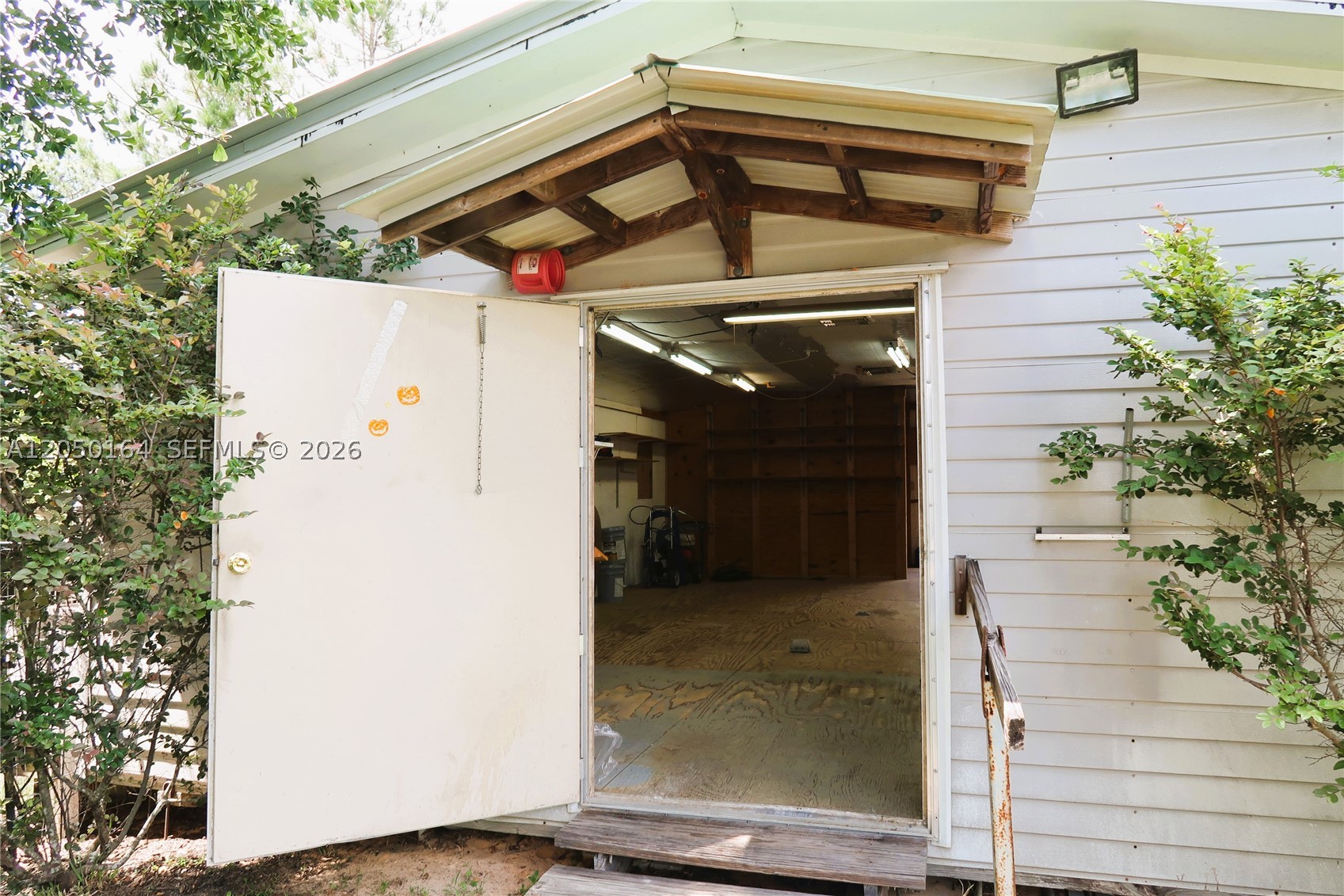 main property photo 54