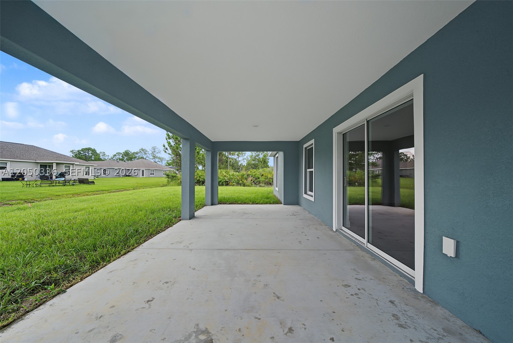 main property photo 26