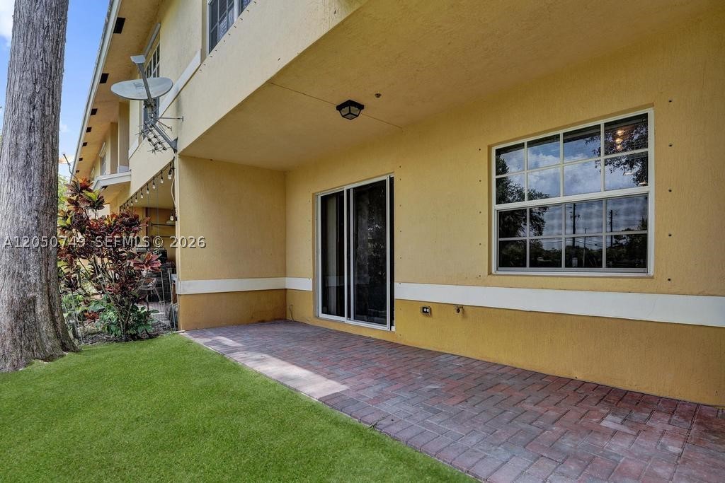 main property photo 36