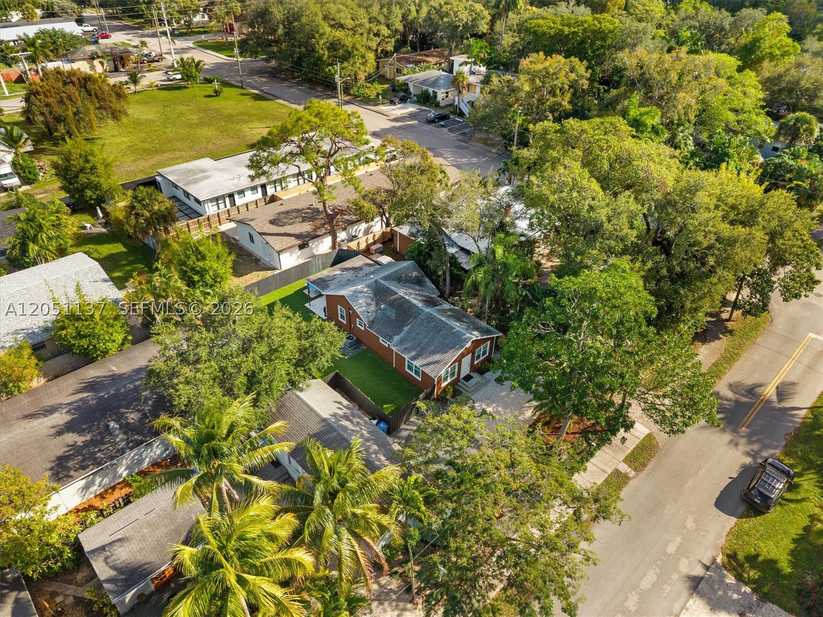 main property photo 17