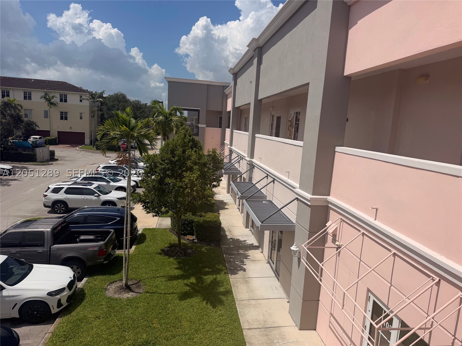 main property photo 13