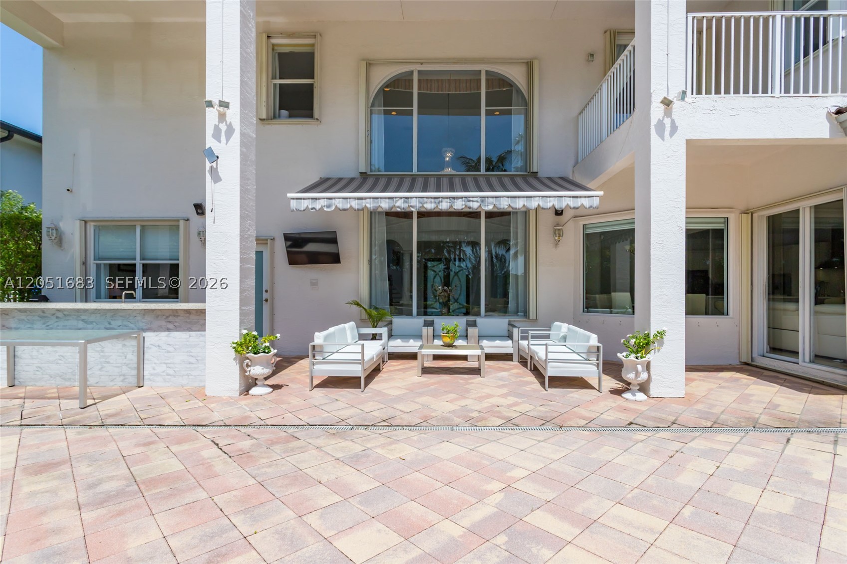 main property photo 54