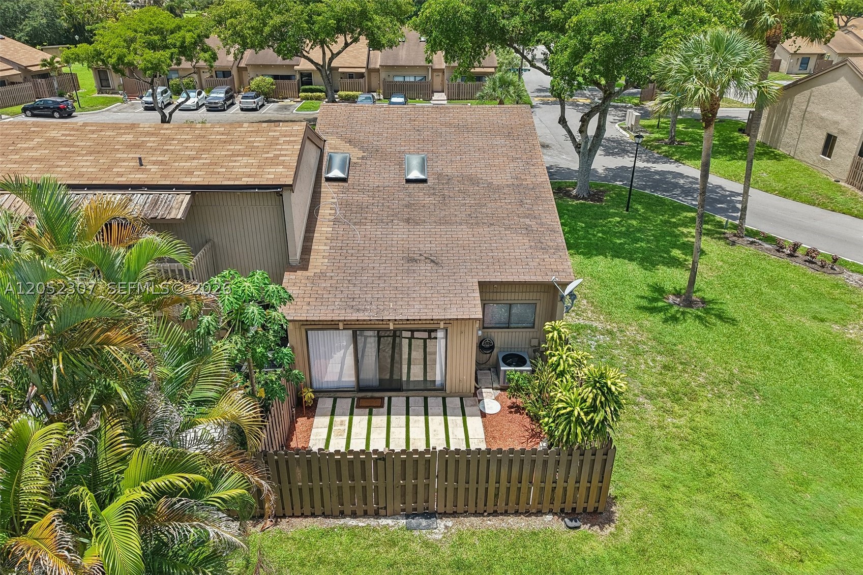 main property photo 43