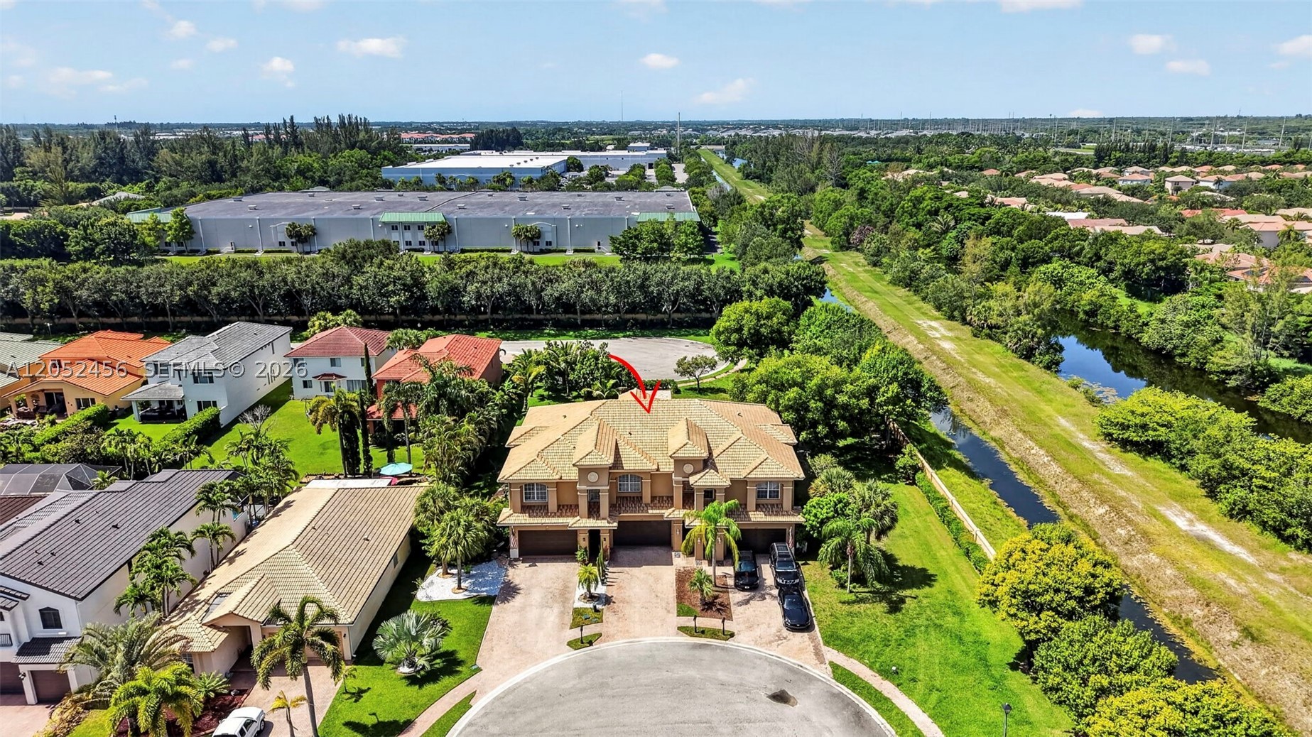 main property photo 45
