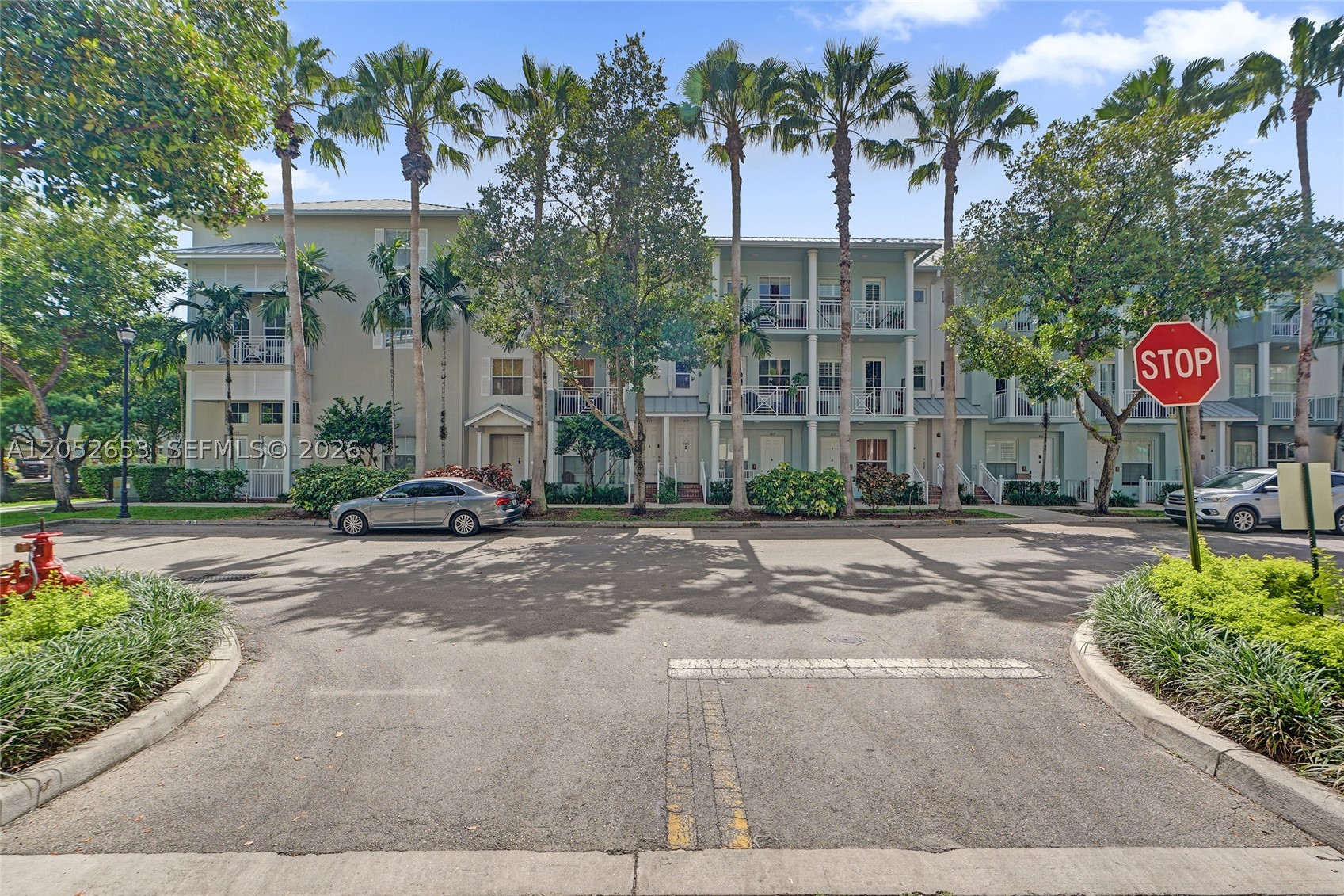 main property photo 50