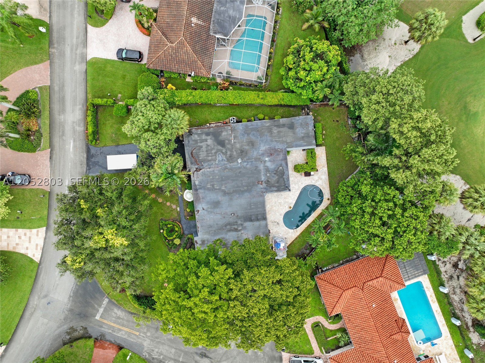 main property photo 42