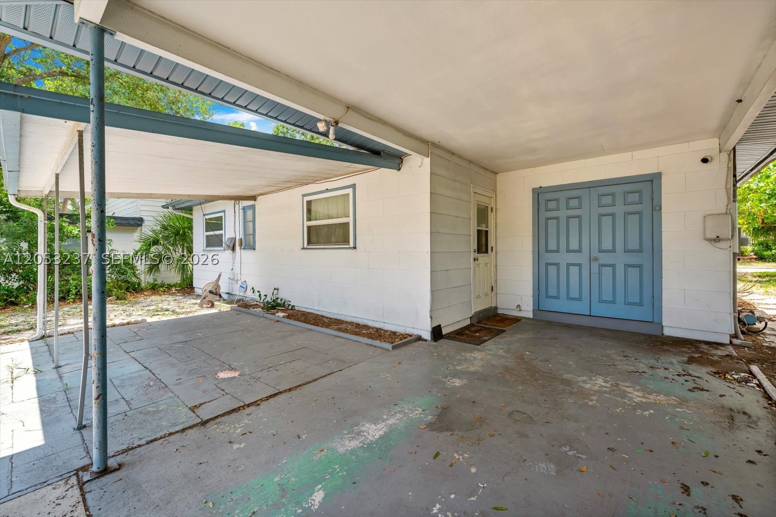 main property photo 26