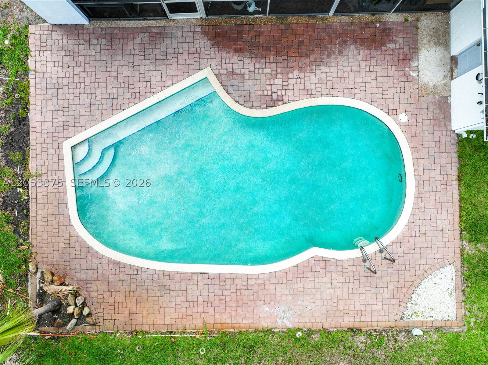 main property photo 54
