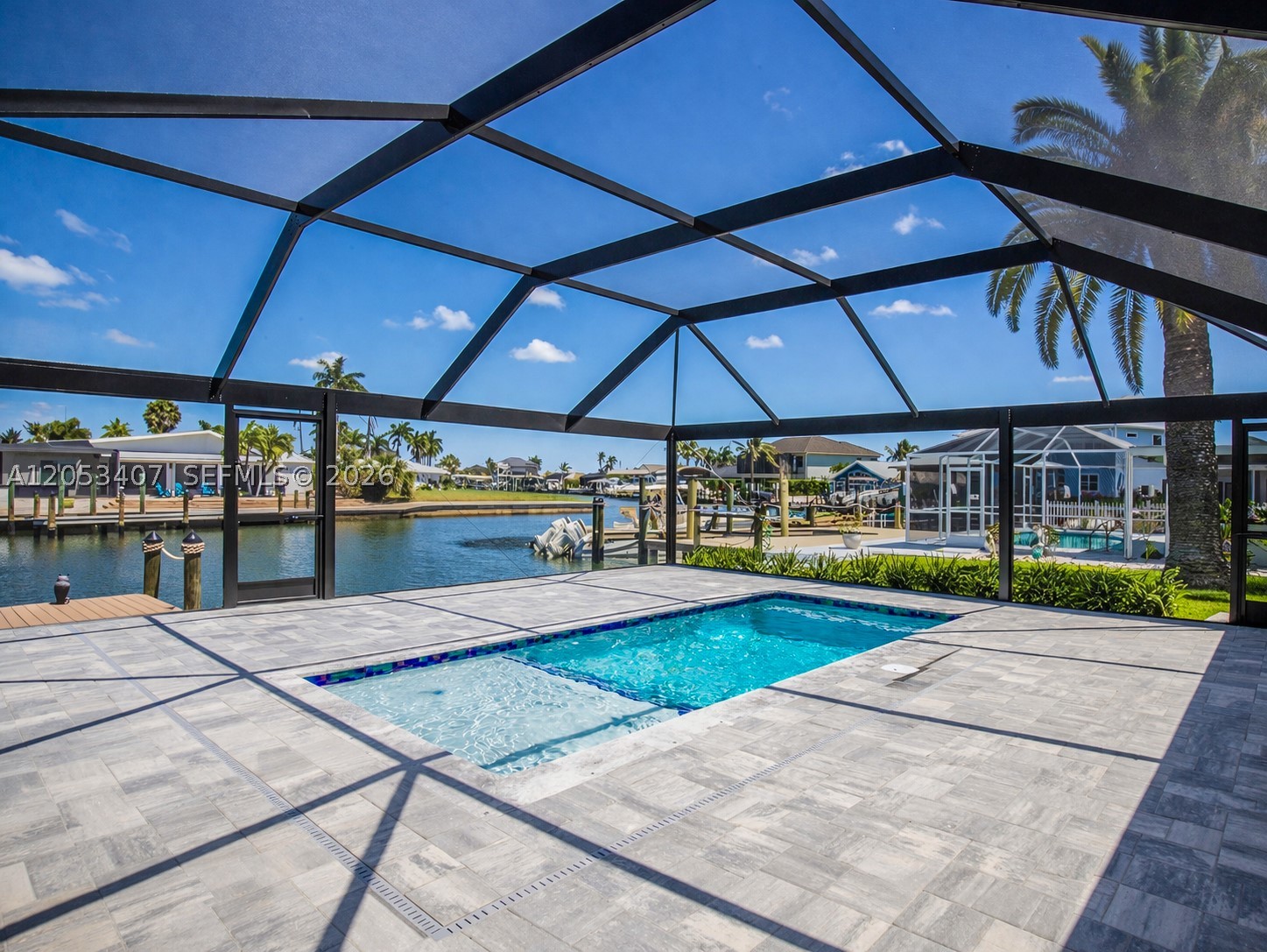 main property photo 24