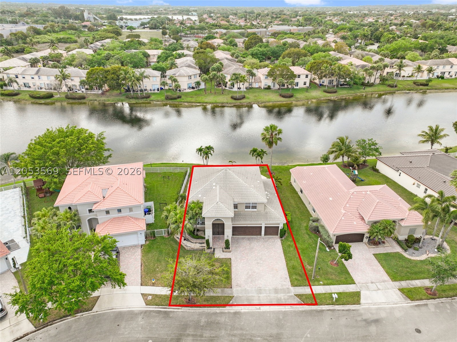 main property photo 41