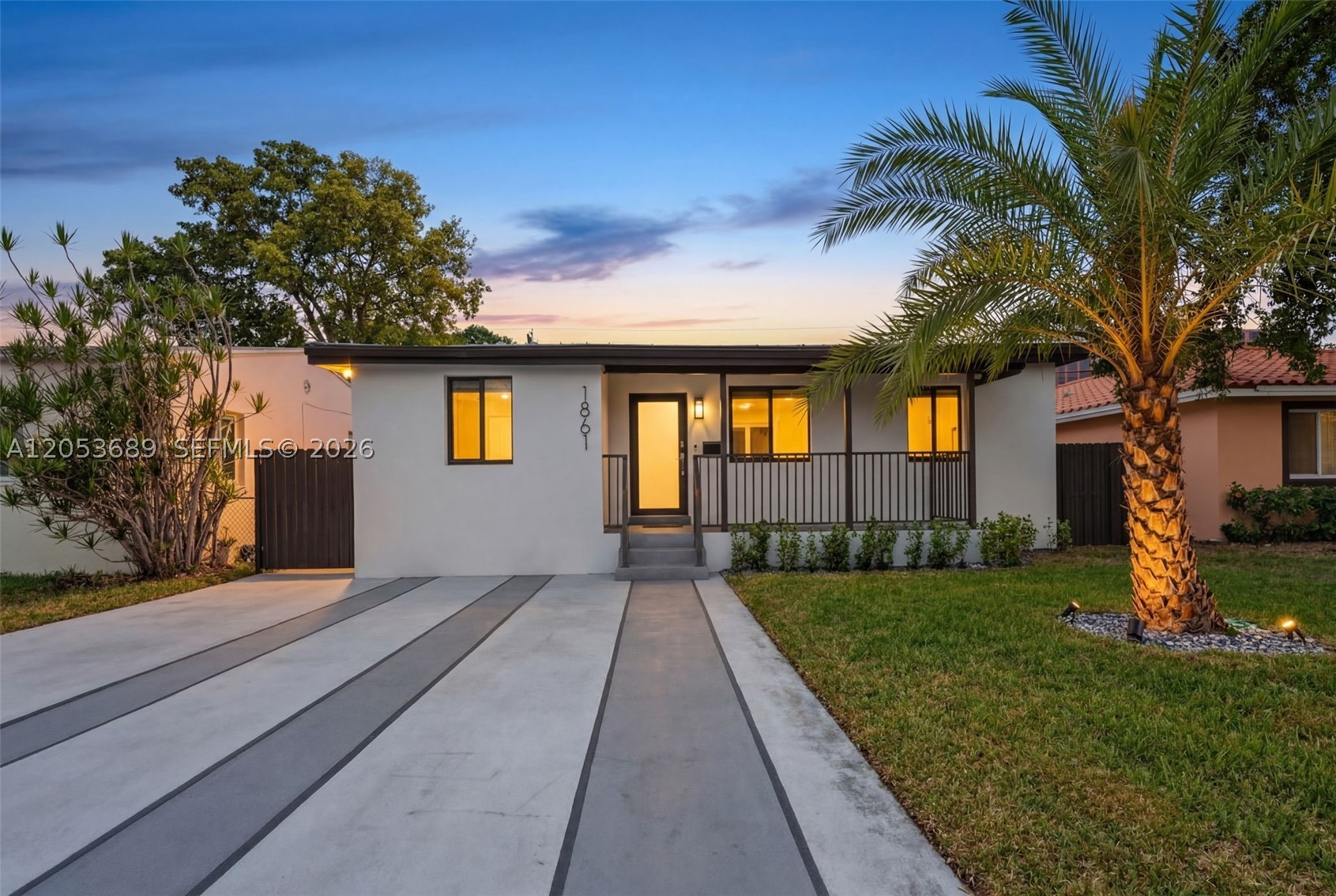 main property photo 0