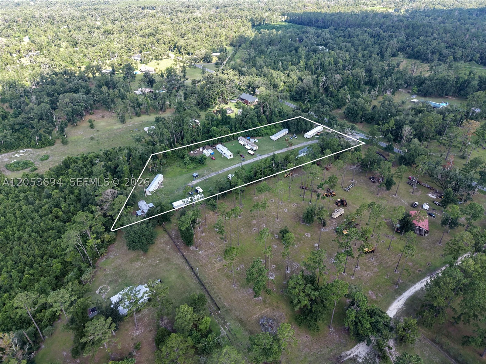 main property photo 11