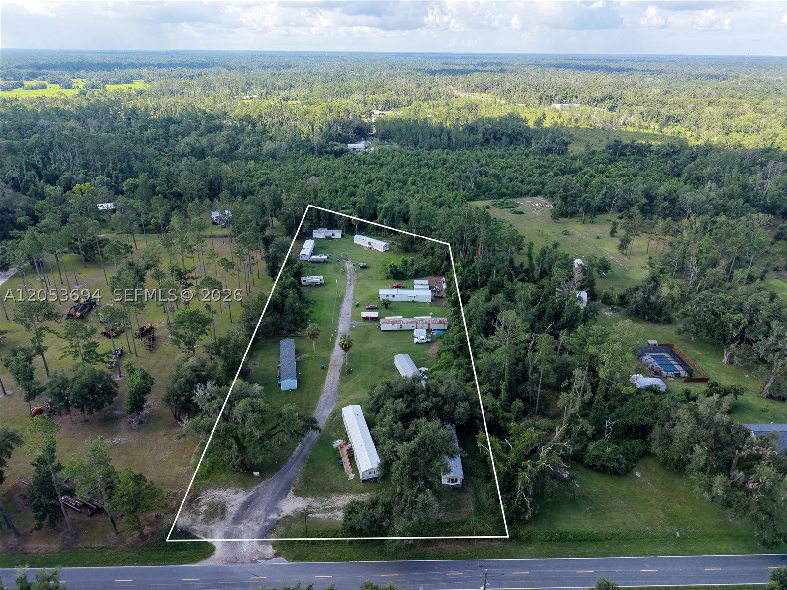 main property photo 8