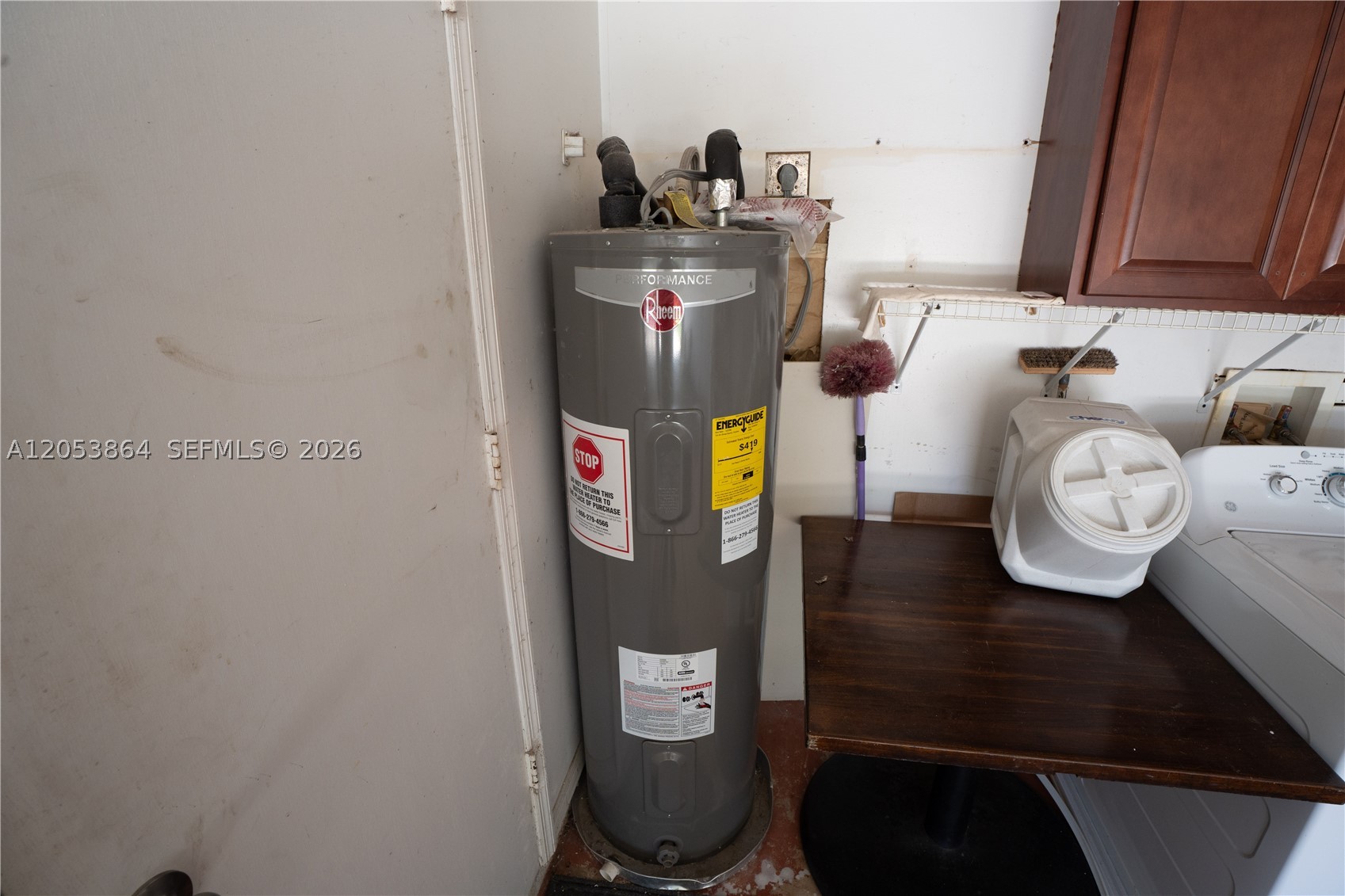 main property photo 45
