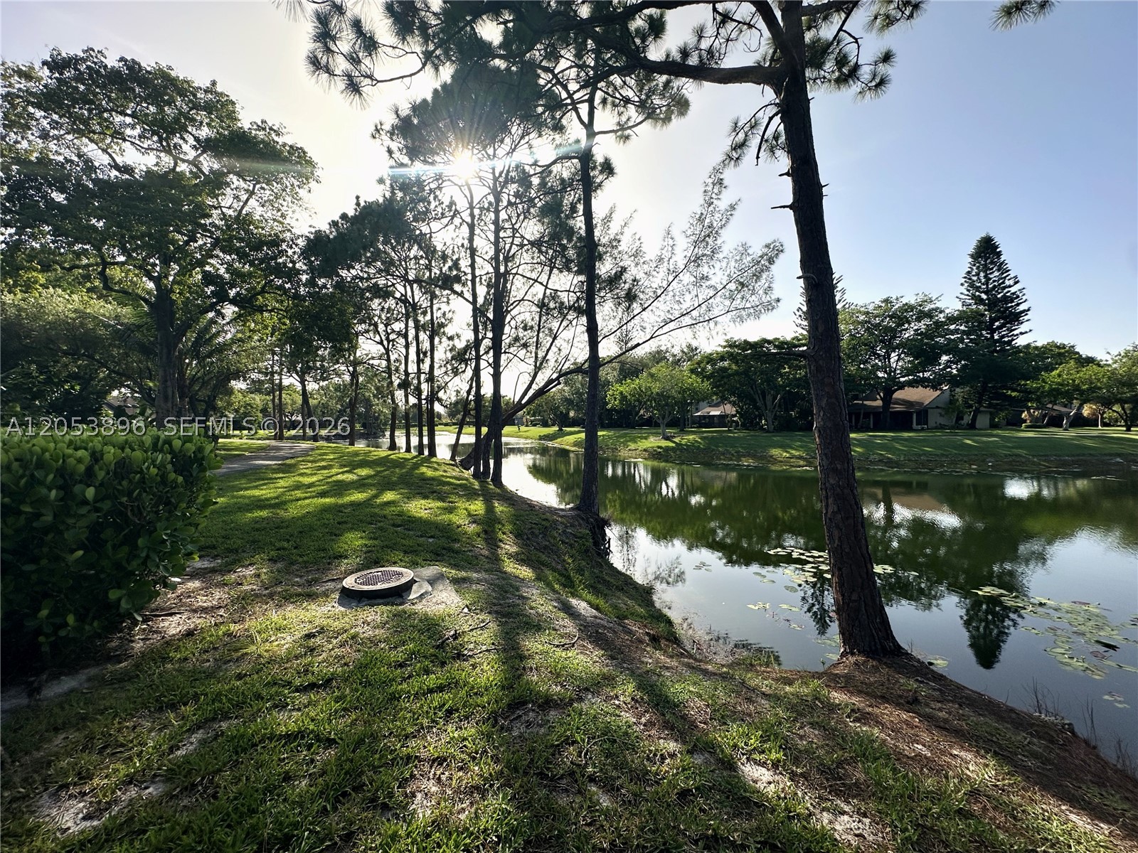 main property photo 31