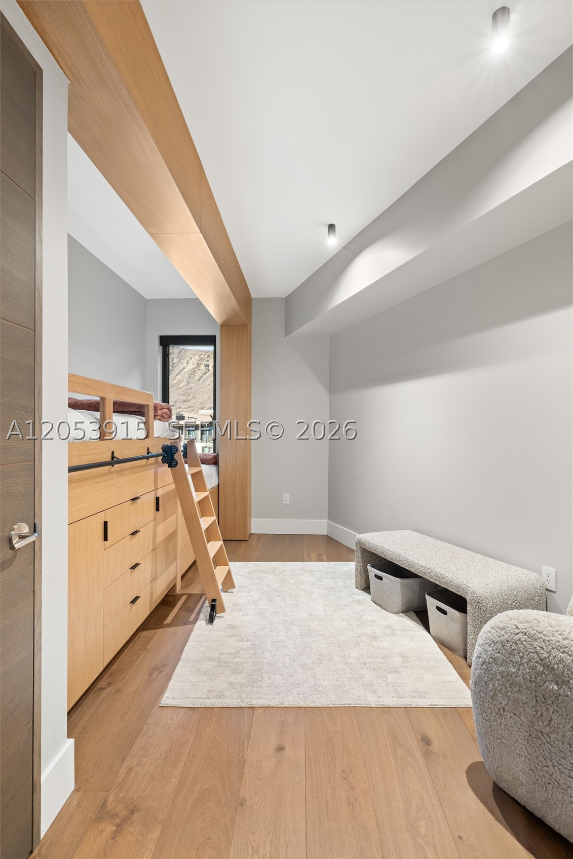 main property photo 106