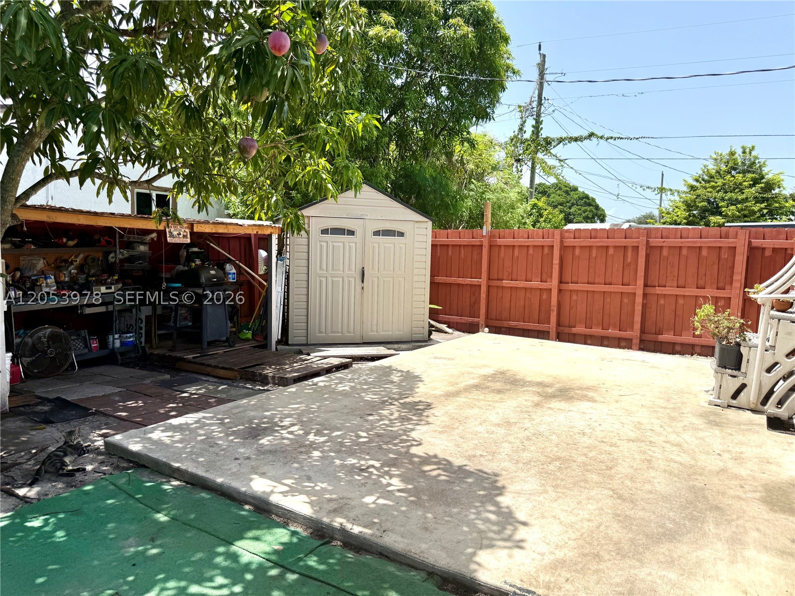 main property photo 11