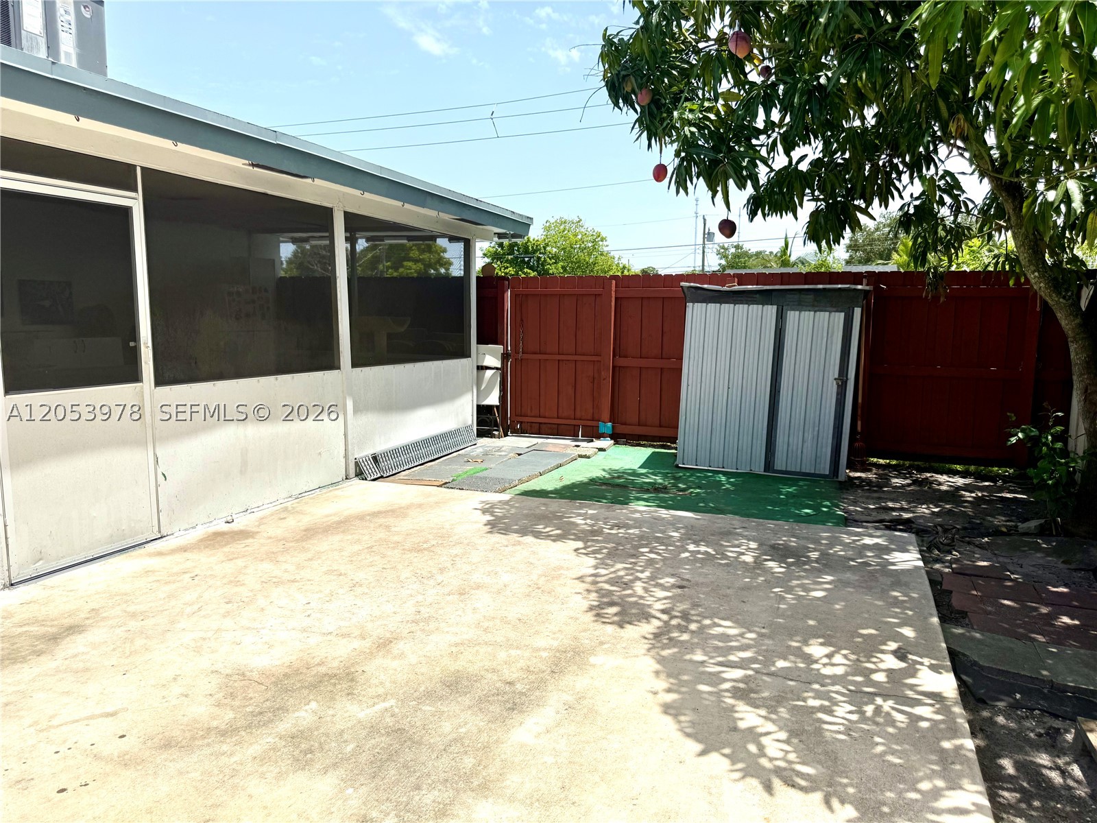 main property photo 12