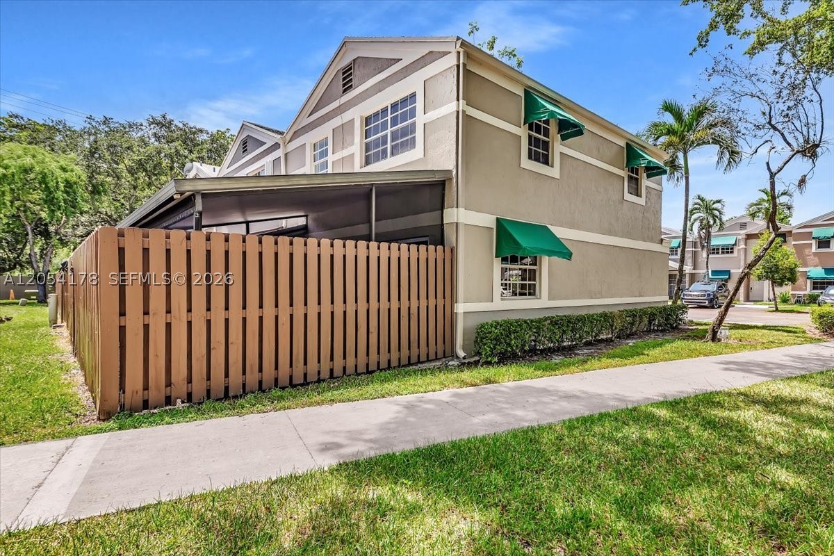 main property photo 50