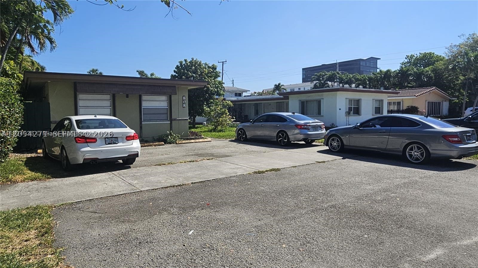main property photo 18