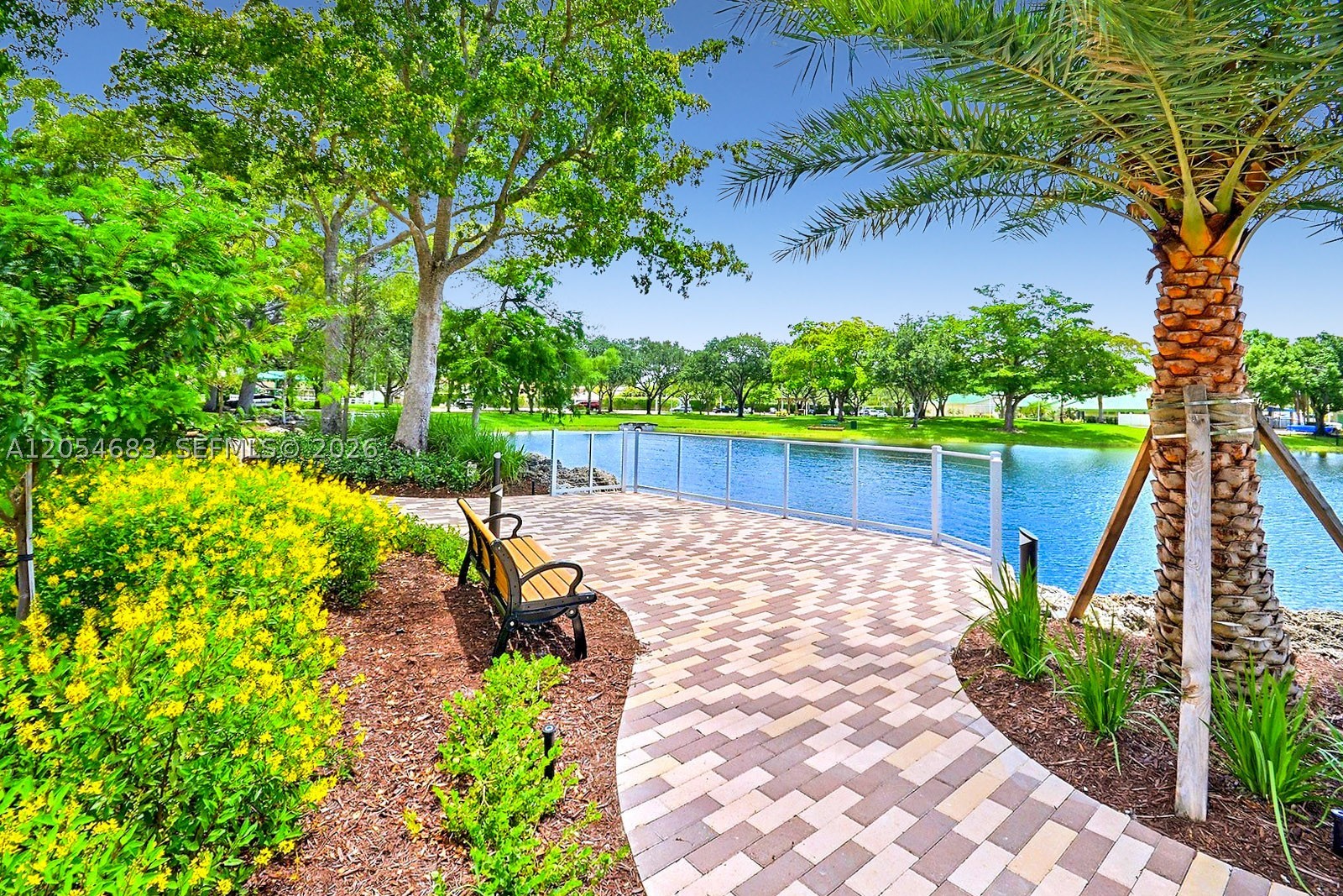 main property photo 39