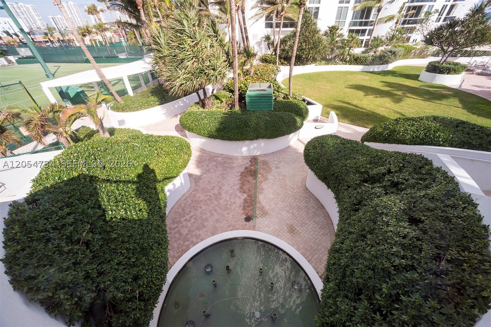 main property photo 22