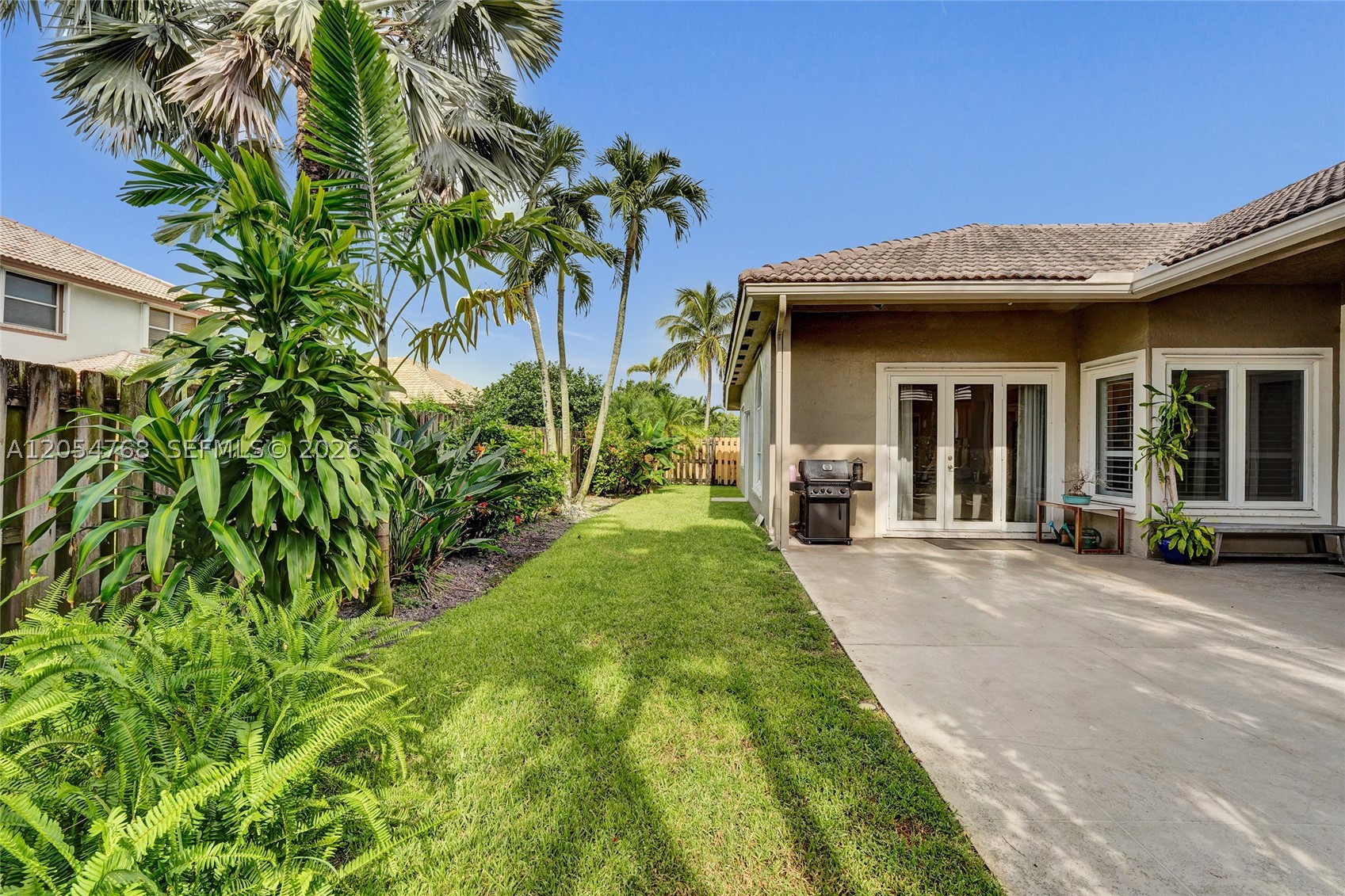 main property photo 44