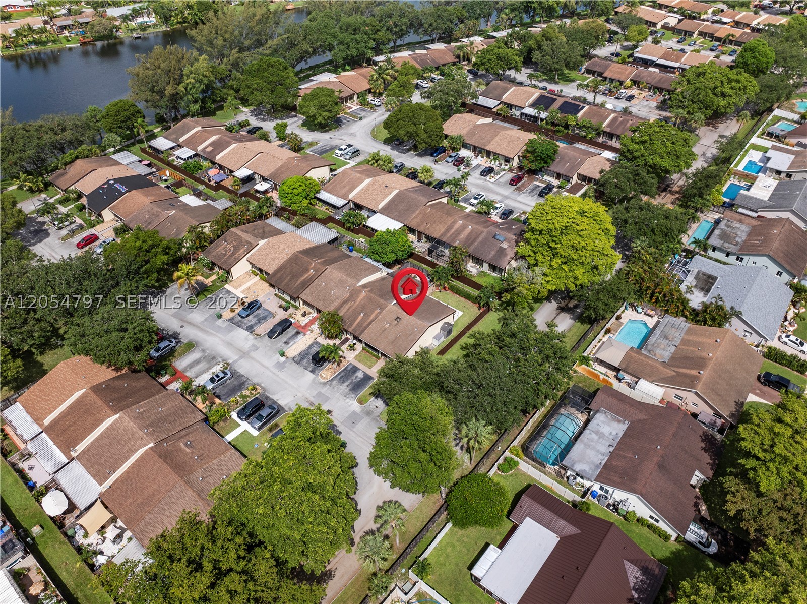 main property photo 21