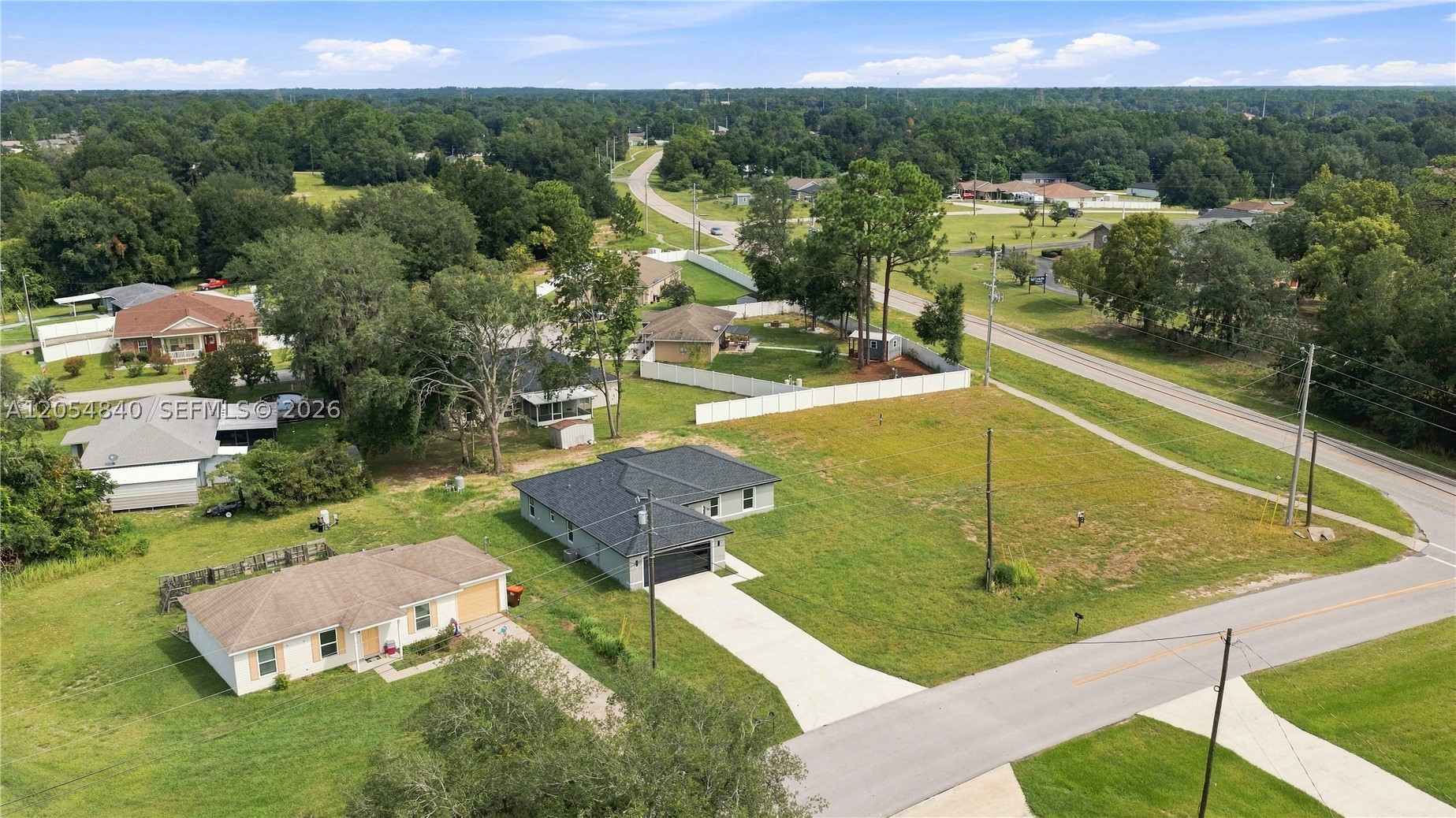 main property photo 22