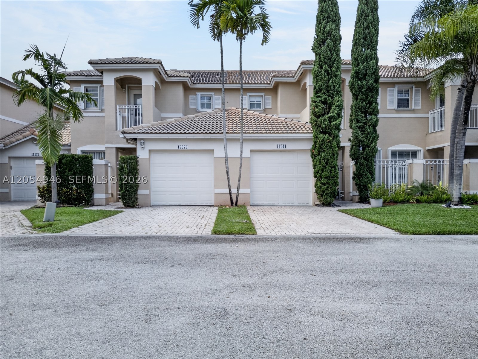 main property photo 65