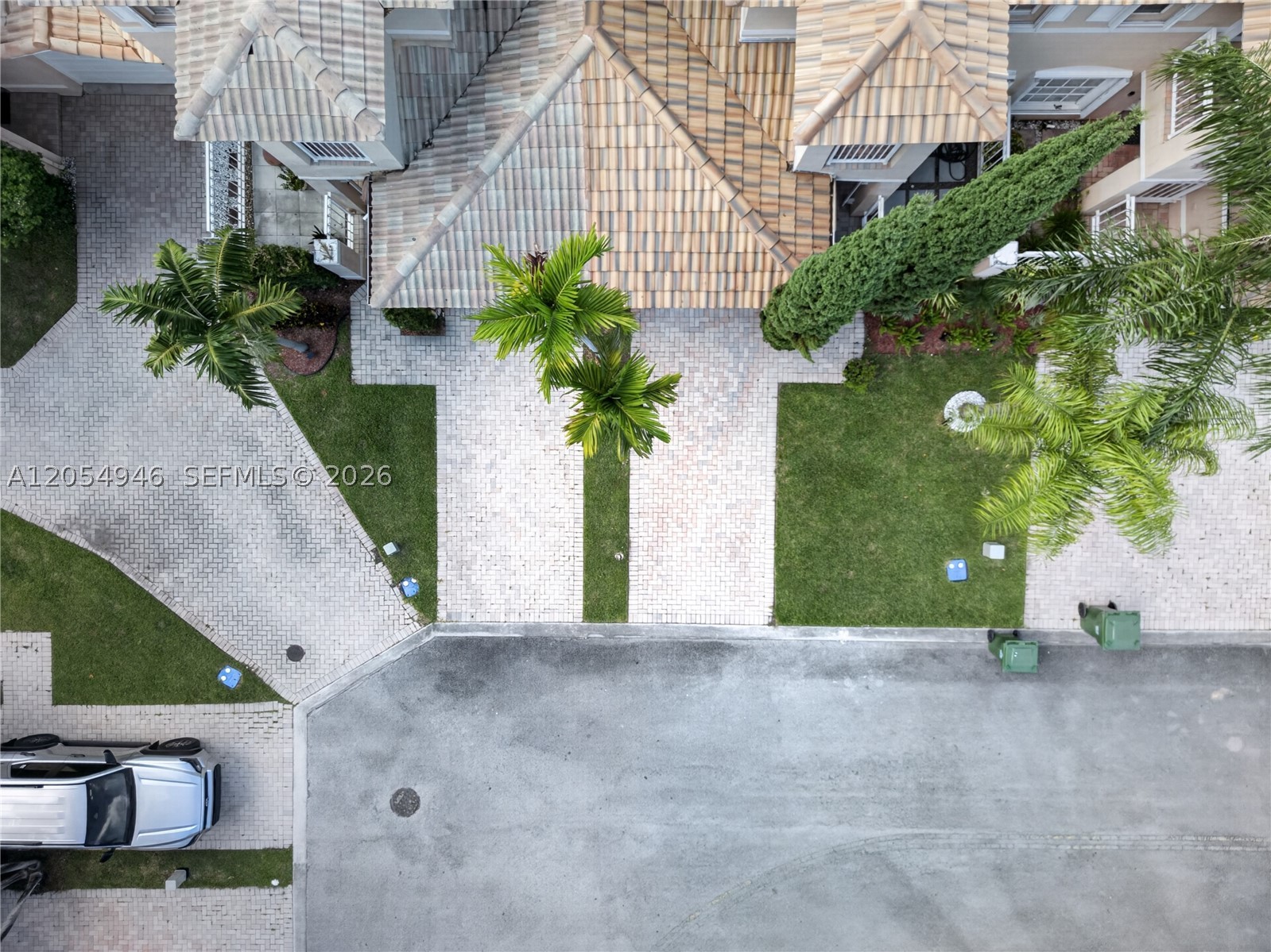 main property photo 75