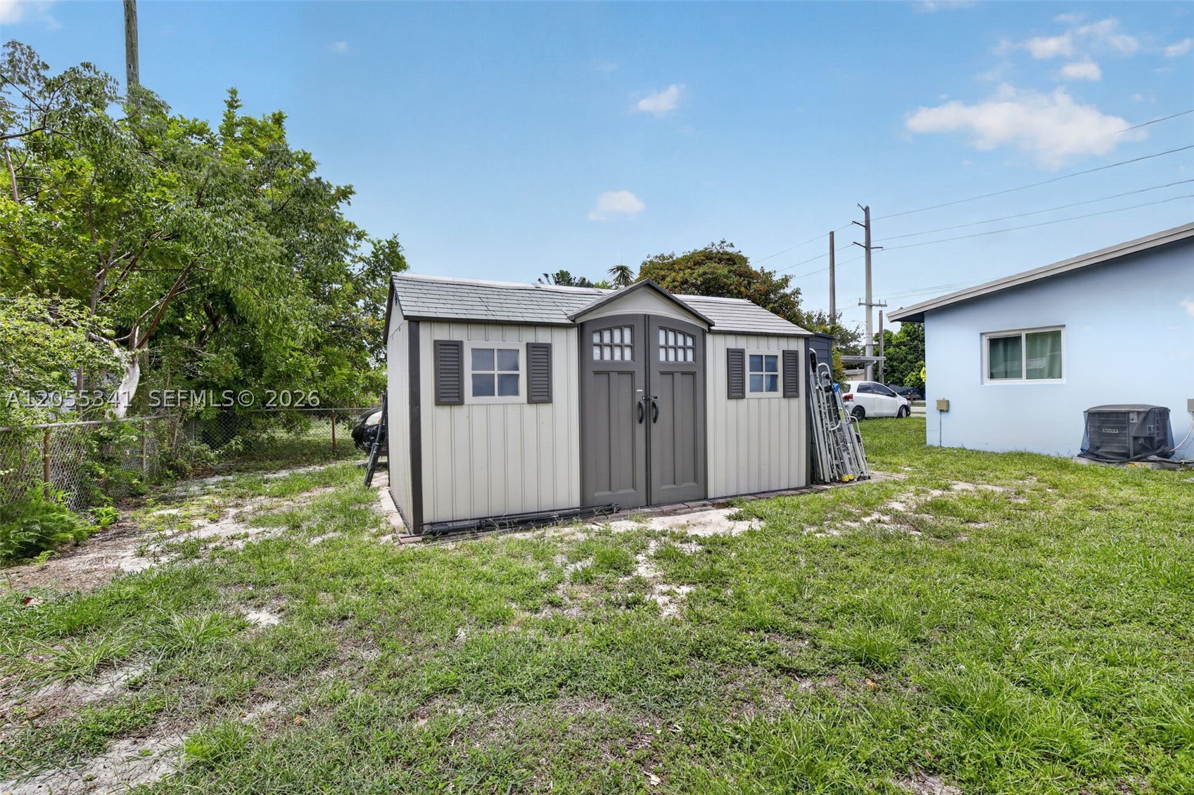 main property photo 33