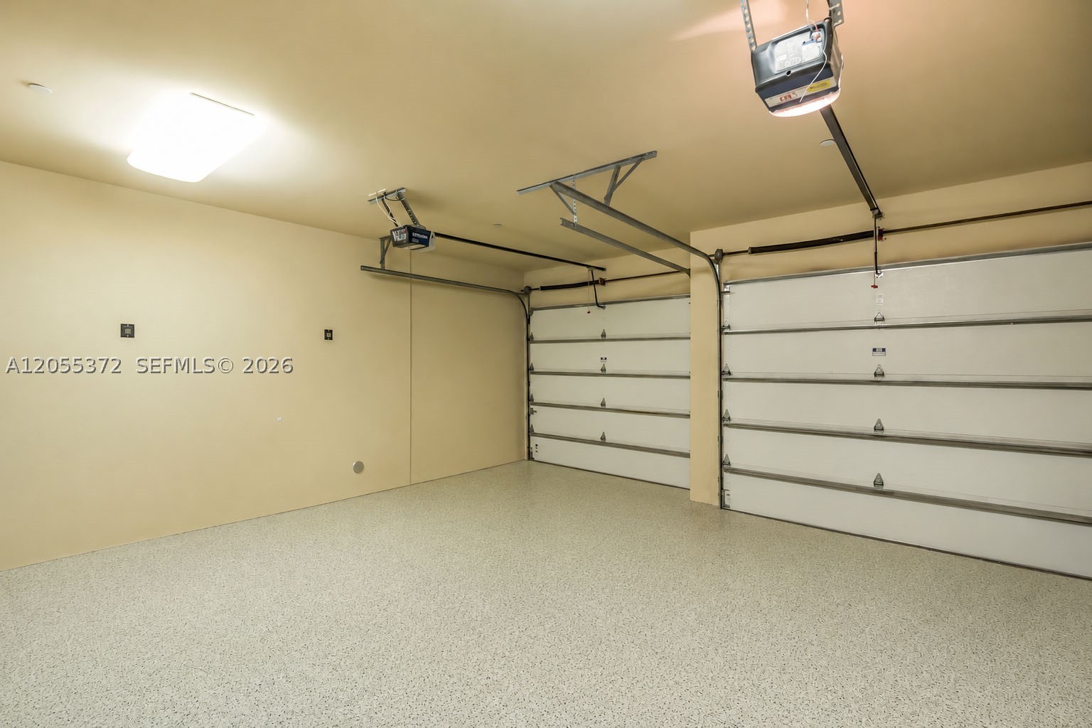 main property photo 78