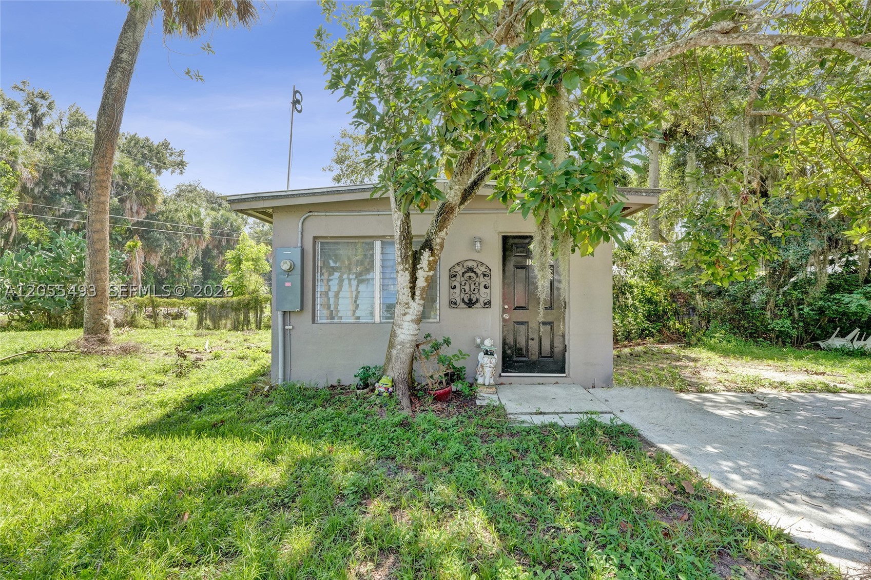 main property photo 20