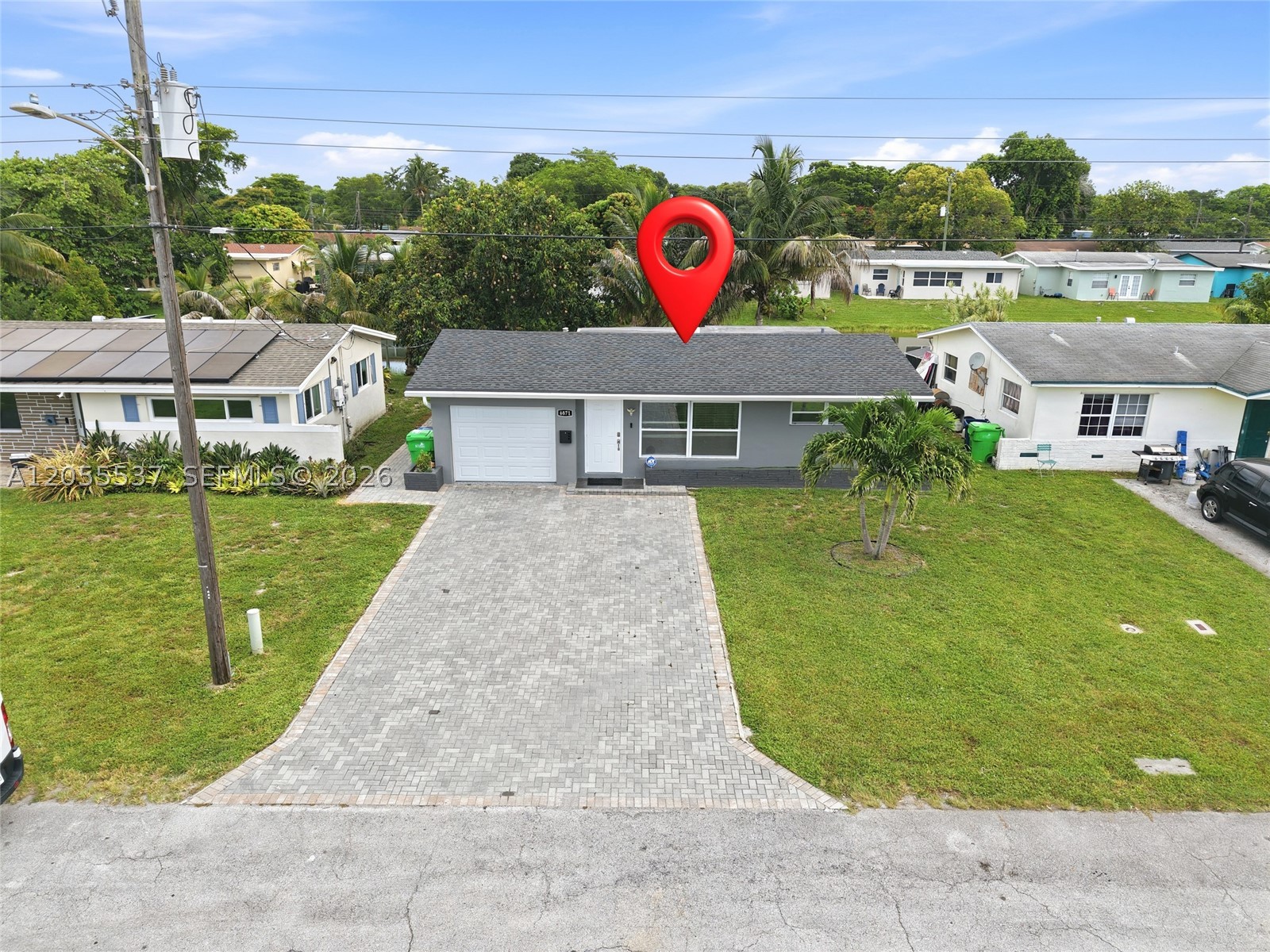 main property photo 22