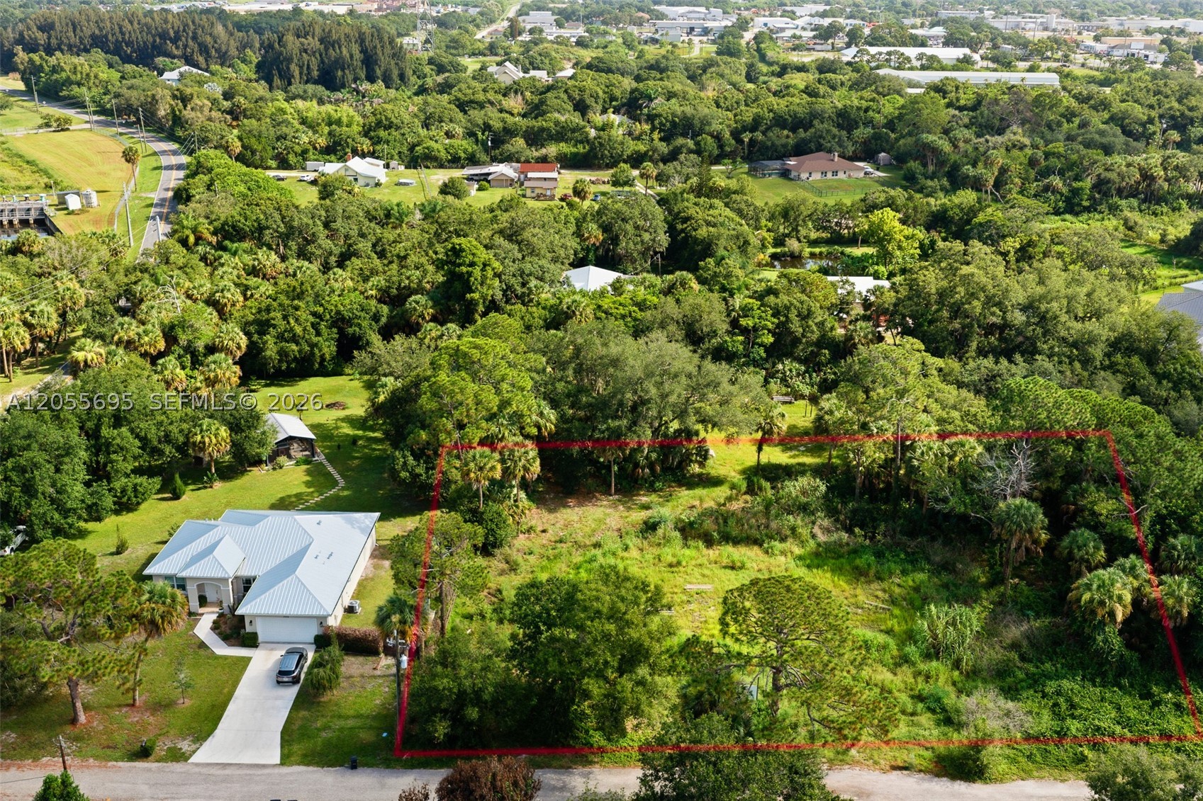 main property photo 7